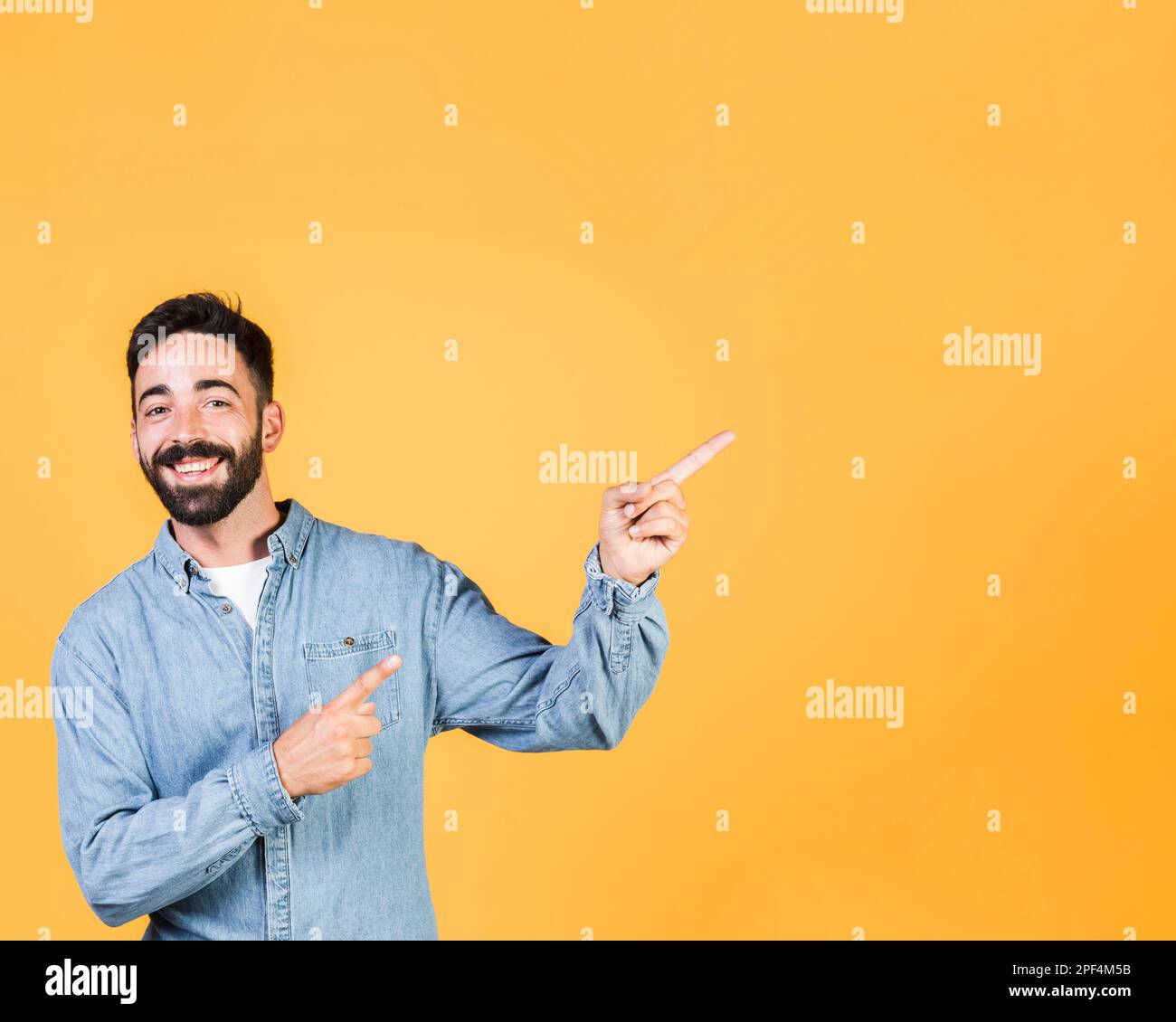 Wallpaper #C2ew8ZIBSpphPi3-tW1k171 Medium Shot Smiley Guy Pointing Up Stock Photo Alamy