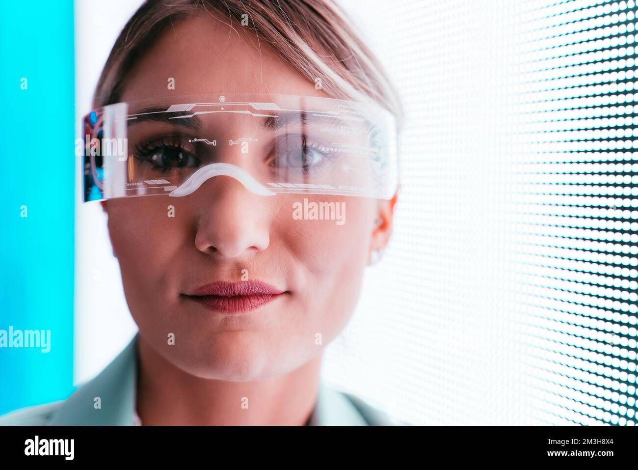 Wallpaper #EBqIT5MB1yWOL4qgrX-V157 Business Woman with Cyborg Bionic Arm and Augmented Reality Visor