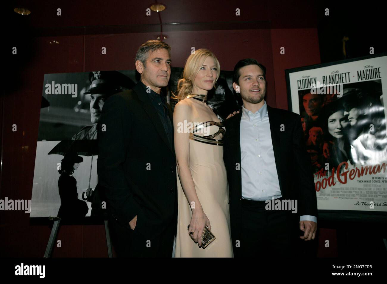 Wallpaper #5GjbFJMBSpphPi3-7QVM347 Actors George Clooney Left Cate Blanchett Center and Tobey Maguire