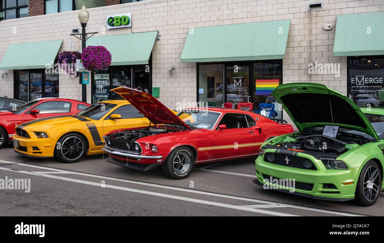 Wallpaper #8mcMCJMBSpphPi3-ysiS244 Ferndale Miusa 20 August 2022 Vier Ford Mustangs Boss Mach 1