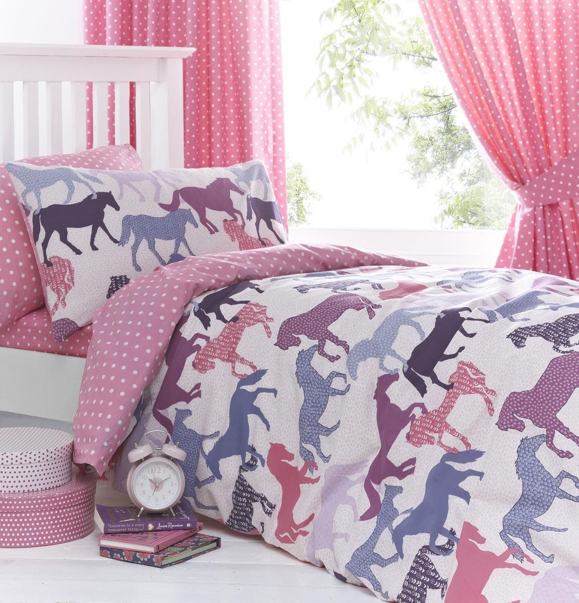 Wallpaper #6d707 Wistful Smile Horse Themed Bedrooms Bedroom Themes Girl Room