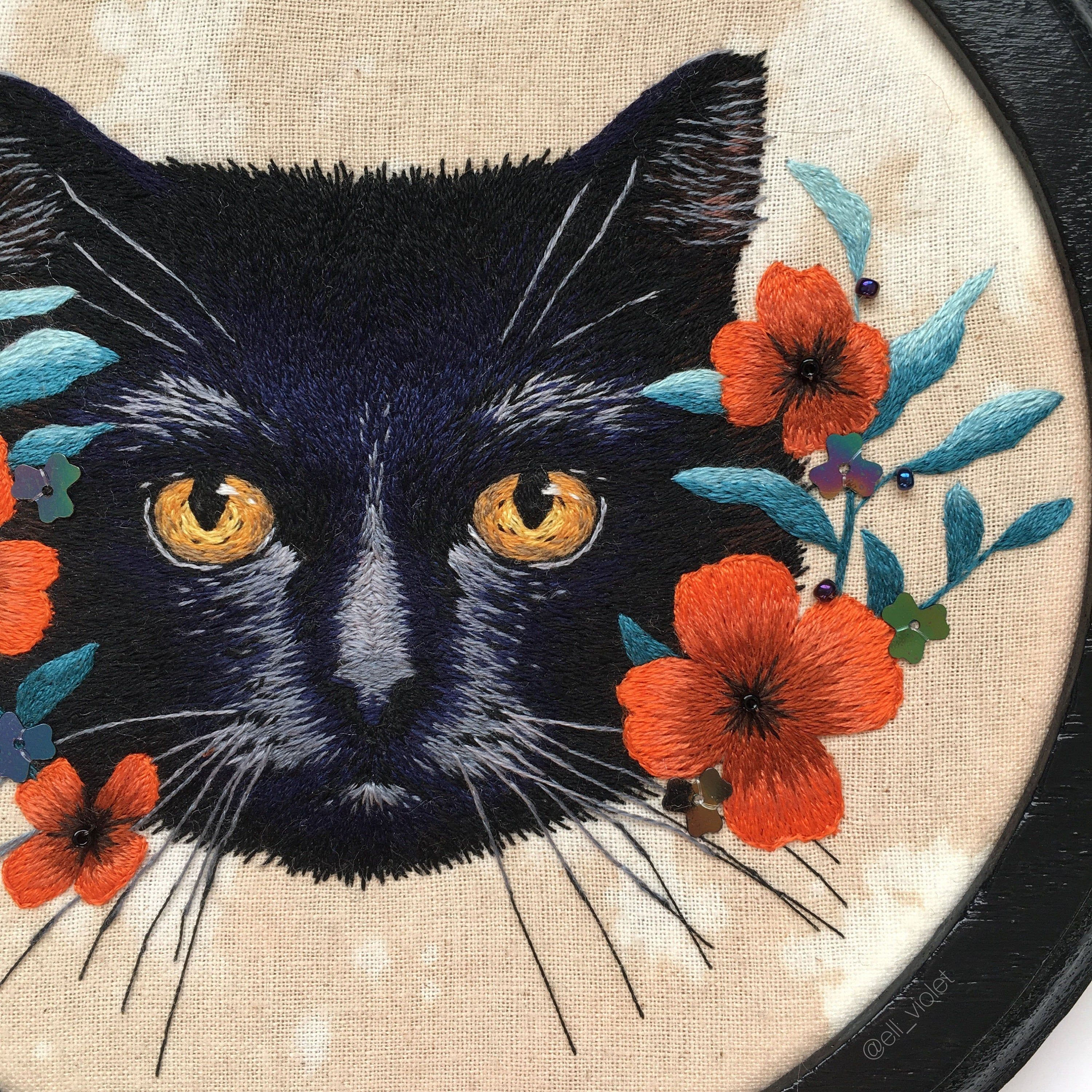 Wallpaper #7GfOA5MBSpphPi3-UbSW322 Original Art Black Cat Hand Embroidery Witch Familiar Dark Animal
