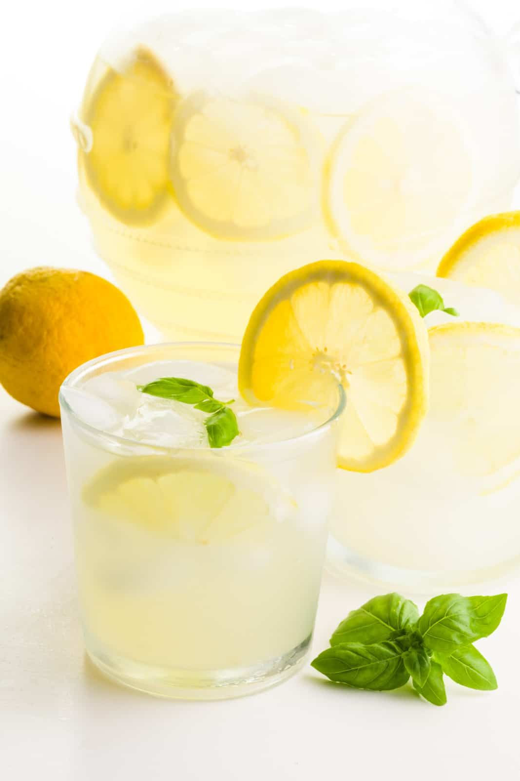 Wallpaper #4WcM6pIBSpphPi3-bkQ1453 Basil Lemonade Beverage Recipe Recipe Homemade Lemonade Lemonade