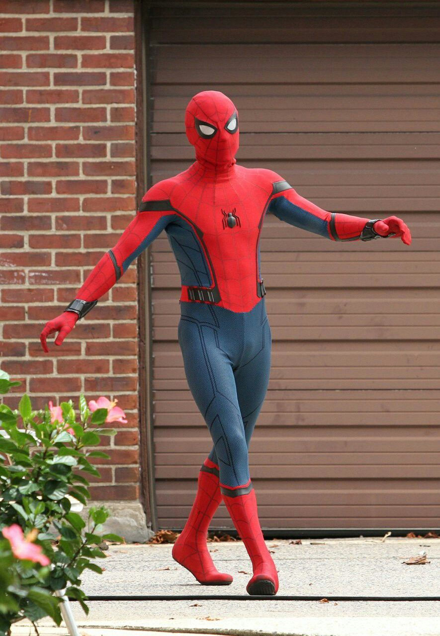 Wallpaper #33a76 Homecomings Iron Spider Suit Revealed Screen Rant