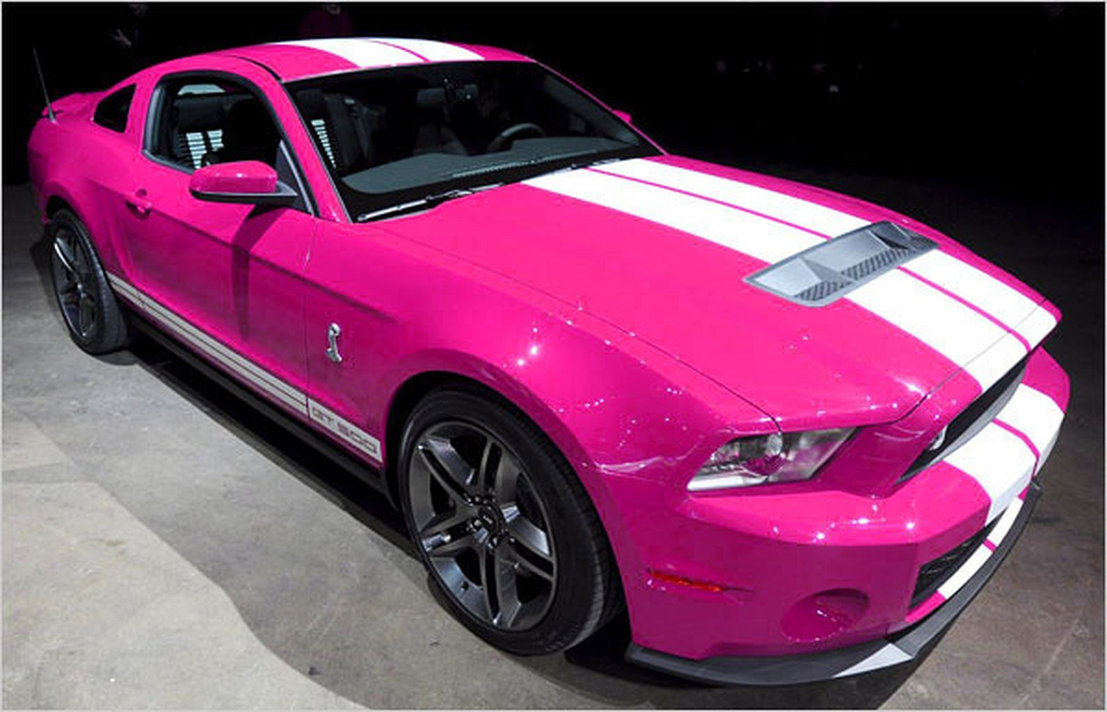 Wallpaper #41D04 Modified and Customized Pink Ford Mustang Stock Photo Alamy