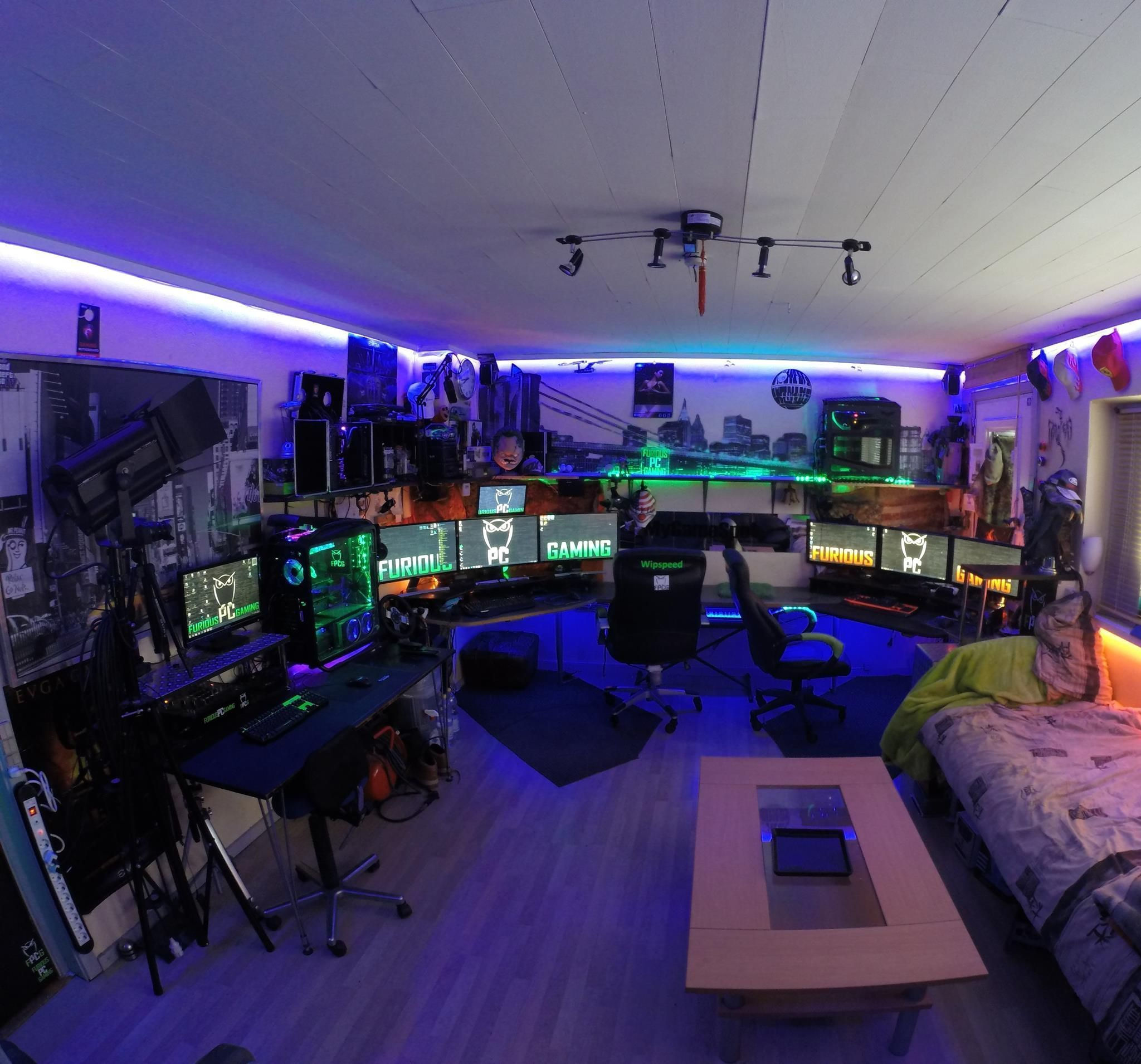 Wallpaper #Lh07LJMBlOZrFDOkAMrZ31 33 the Best Gaming Setup for Amazing Rooms Video Game Rooms Video