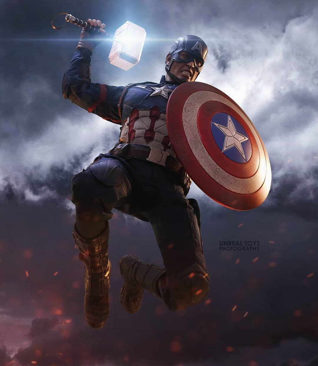 Wallpaper #SEUGj44B7YBJg1BVWZ2Z36 Captain America Wielding Thor's Hammer in an Epic Battle