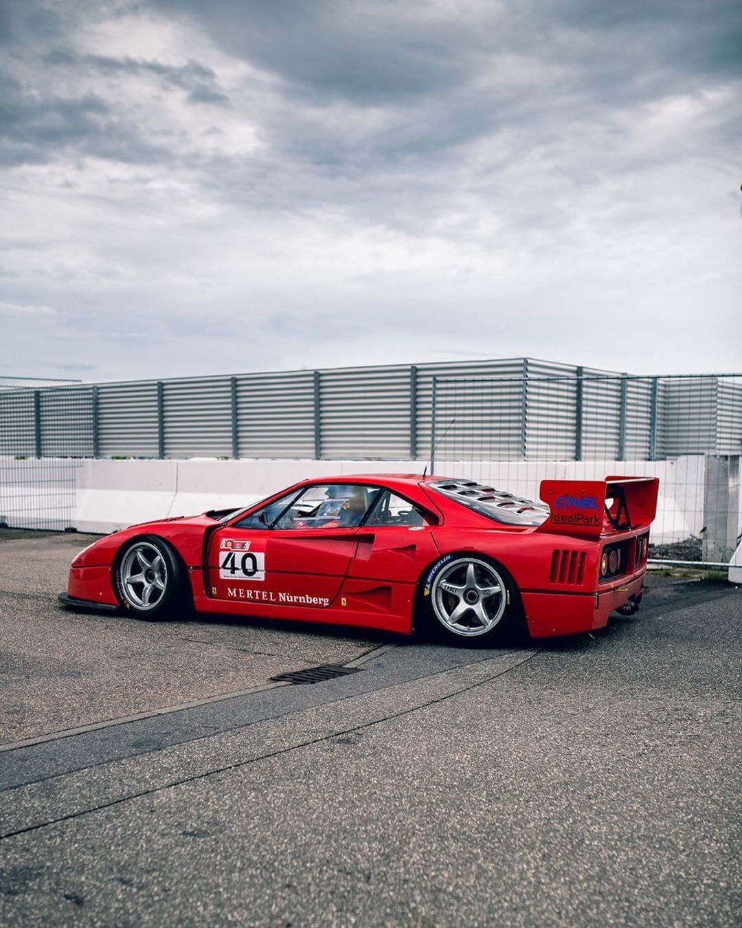 Wallpaper #53Nag44BFI5NbQksGBk222 Ferrari F40 Gte Conversation by at Domzeroto Ferrari F40