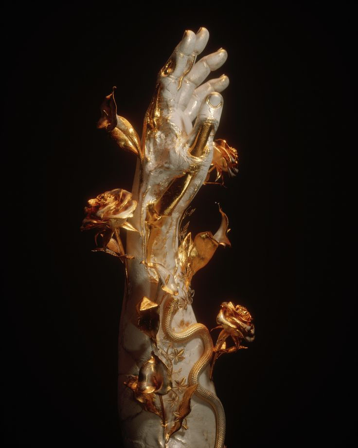 Wallpaper #tbjY3JIBJvJKYCmEhf1i364 In Memoriam Nft on Behance Black and Gold Aesthetic Gold Aesthetic