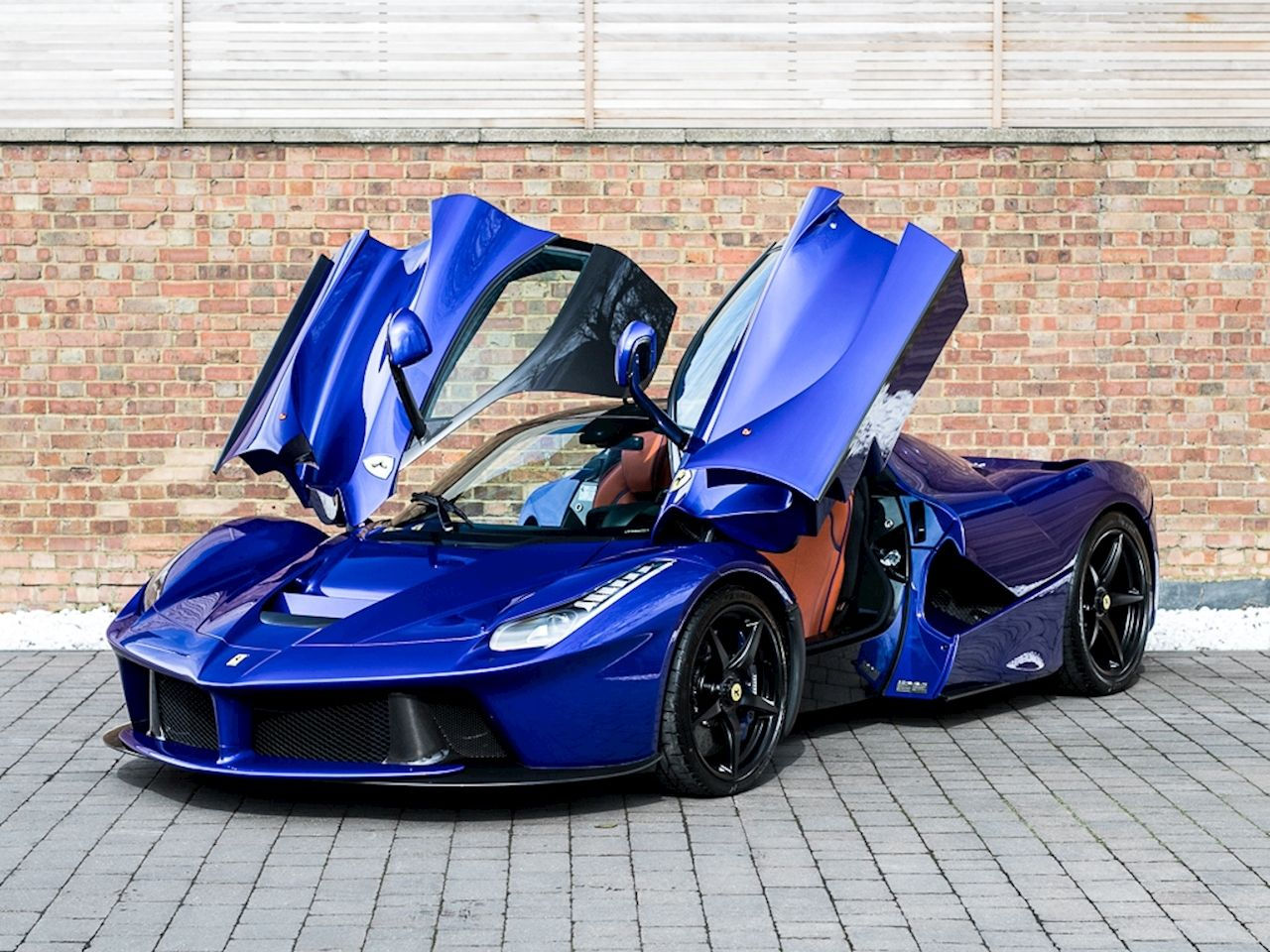 Wallpaper #FX3E8I4Bnwiau_P6iQdD37 2018 Used Ferrari Laferrari Ab Blue Ferrari Laferrari Sports Car