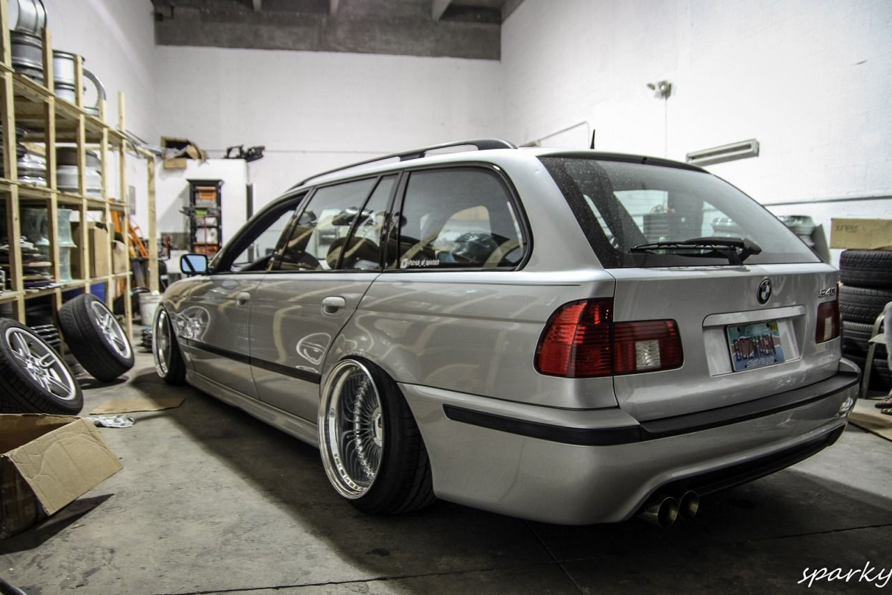 Wallpaper #MRmABo8BtGB6xQ78DlQ155 Stanced Cars BMW E39 Touring BMW E39