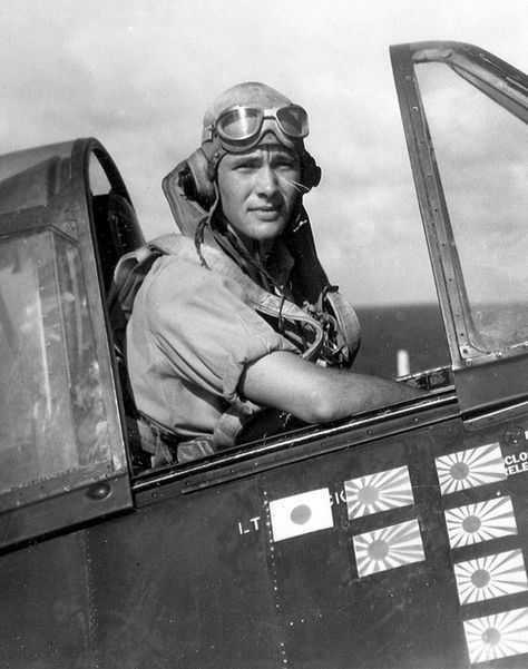 Wallpaper #hrgO15IBJvJKYCmELuEg228 Nicholas J Smith Iii Hellcat Pilot of Vf 13 1945 Grumman F6f
