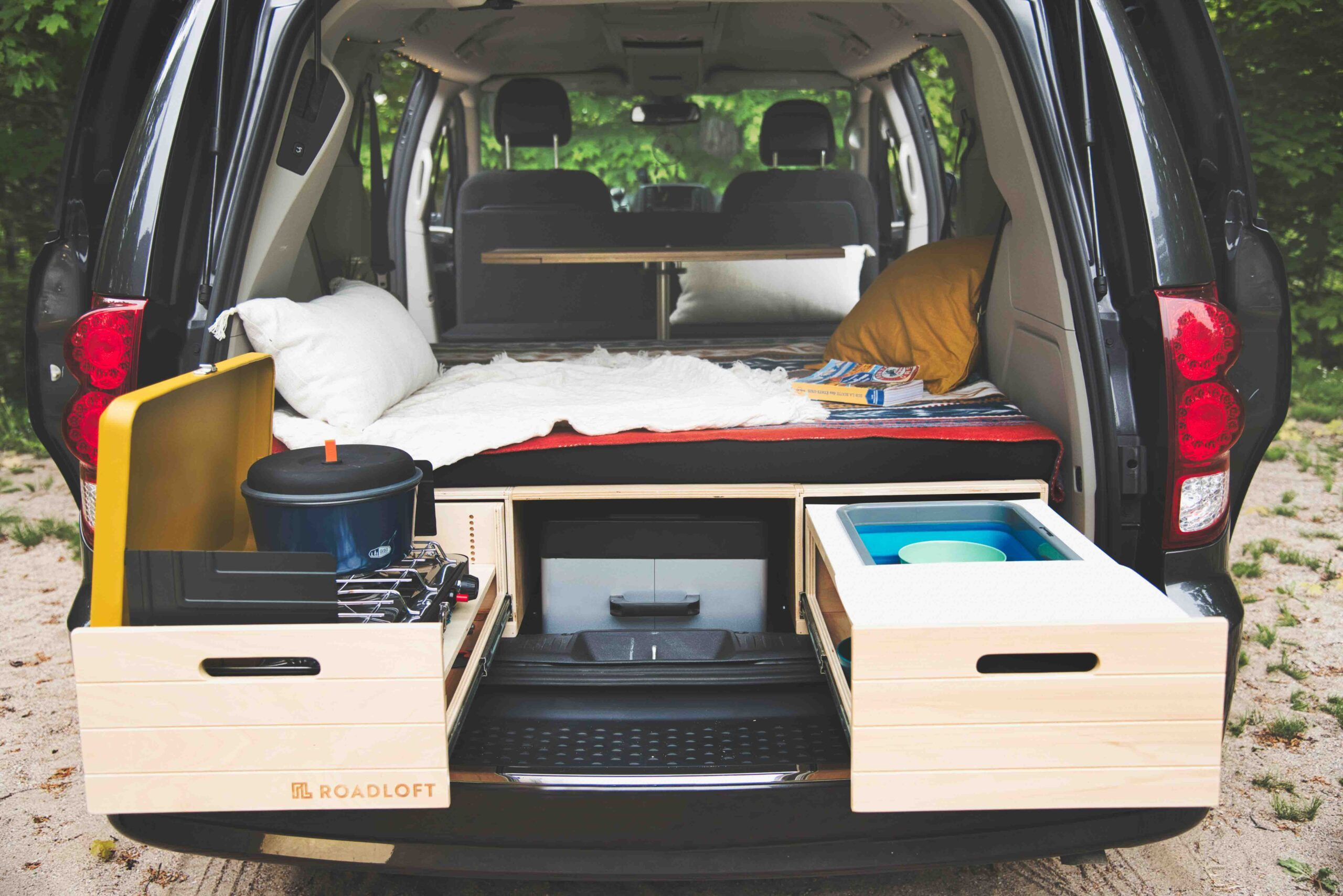 Wallpaper #7xnJLI8BtGB6xQ784JCR32 SUV Equipped with a Conversion Package Kerarodar