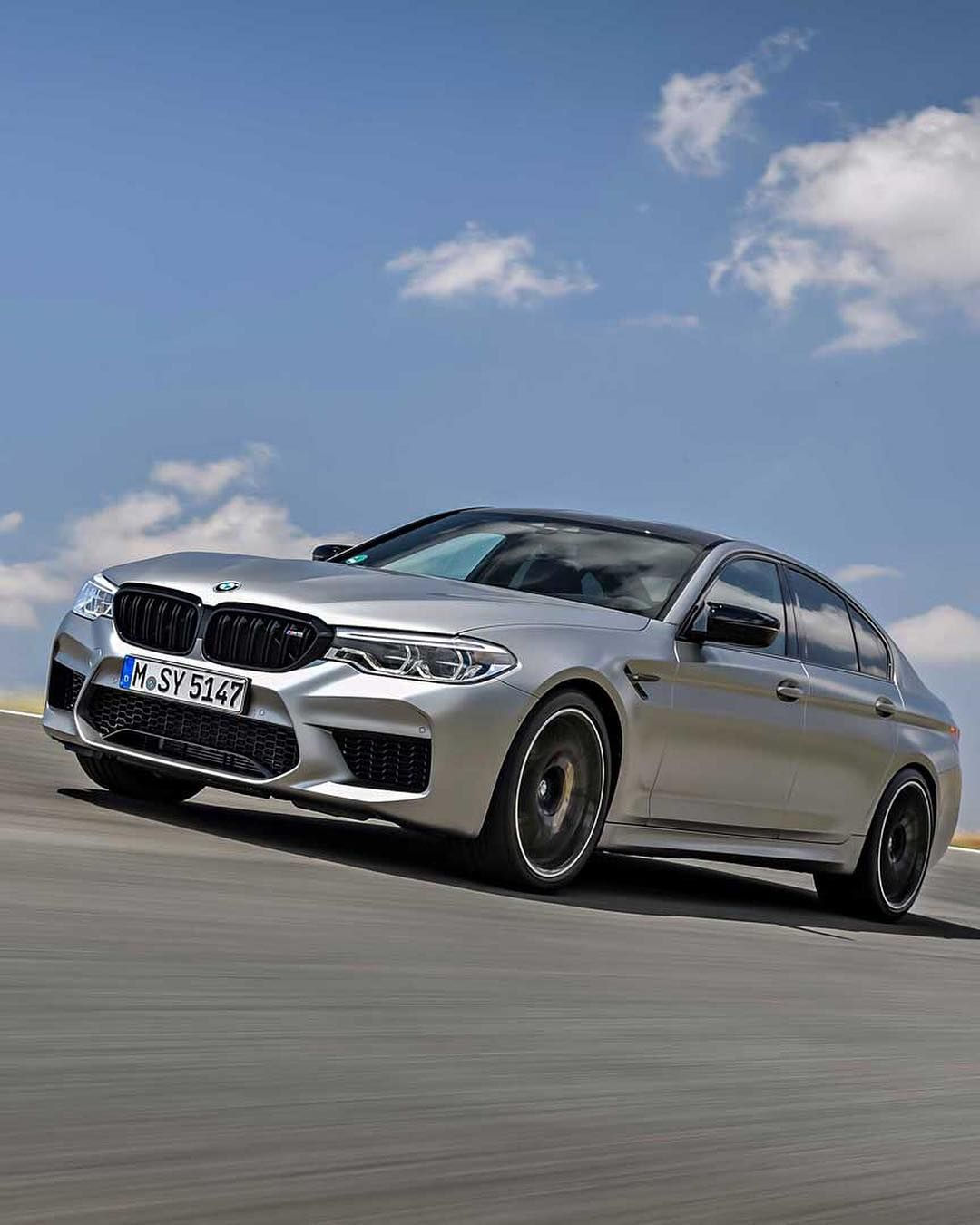 Wallpaper #awMQZpMBpyOg8YnEadqZ106 BMW F90 M5 Competition in Hockenheim Silver BMW M5 Roadsters Sedan