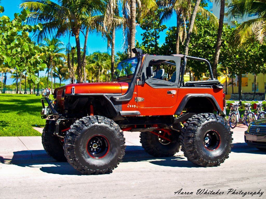 Wallpaper #zWdL9JIBSpphPi3-t3lY6 Jacked Up Jeep Cherokee