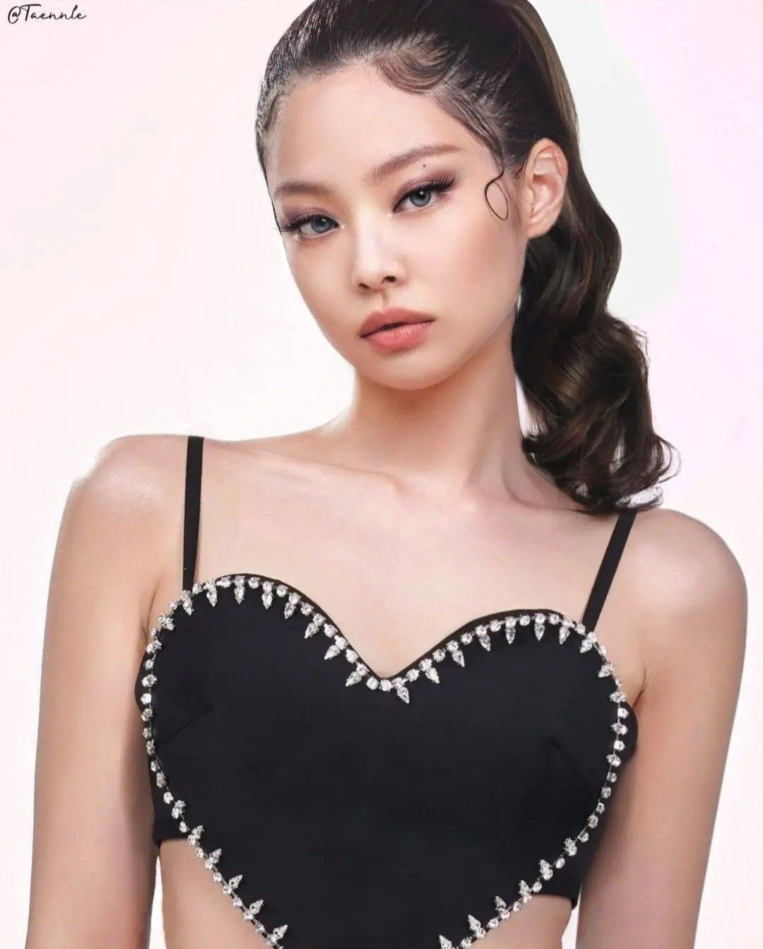 Wallpaper #TmhTI5MBSpphPi3-DjWF65 Ig Taennle Blackpink Fashion Fashion Outfits Mode Kpop Jennie Kim