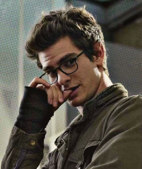Wallpaper #N7mT3pIBJvJKYCmEBAaA120 Peter Parker
