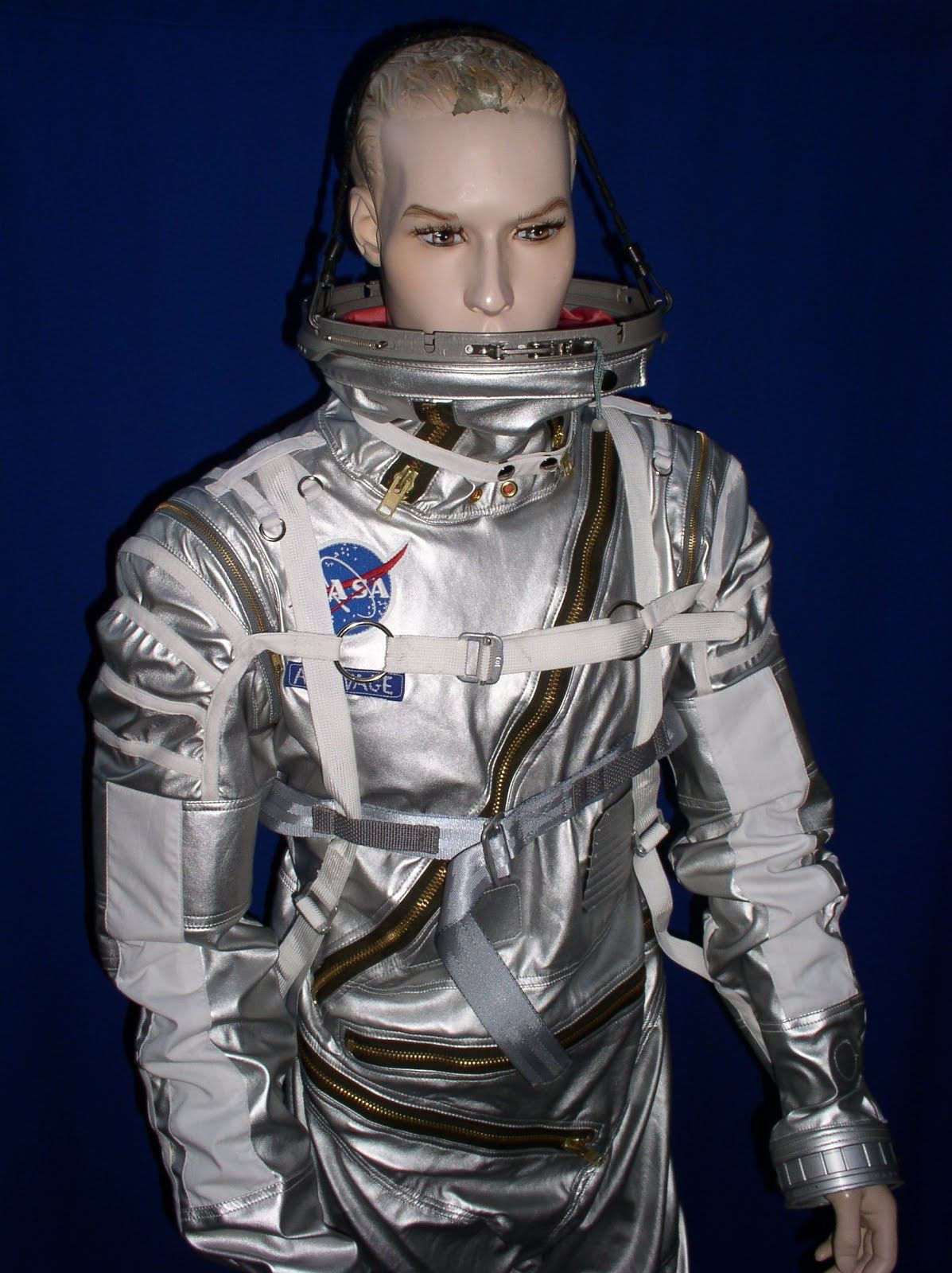 Wallpaper #e2eE_JIBSpphPi3-ZZiW219 How to Make a Replica Hybrid Mercury Iv Pressure Suit Tested Space