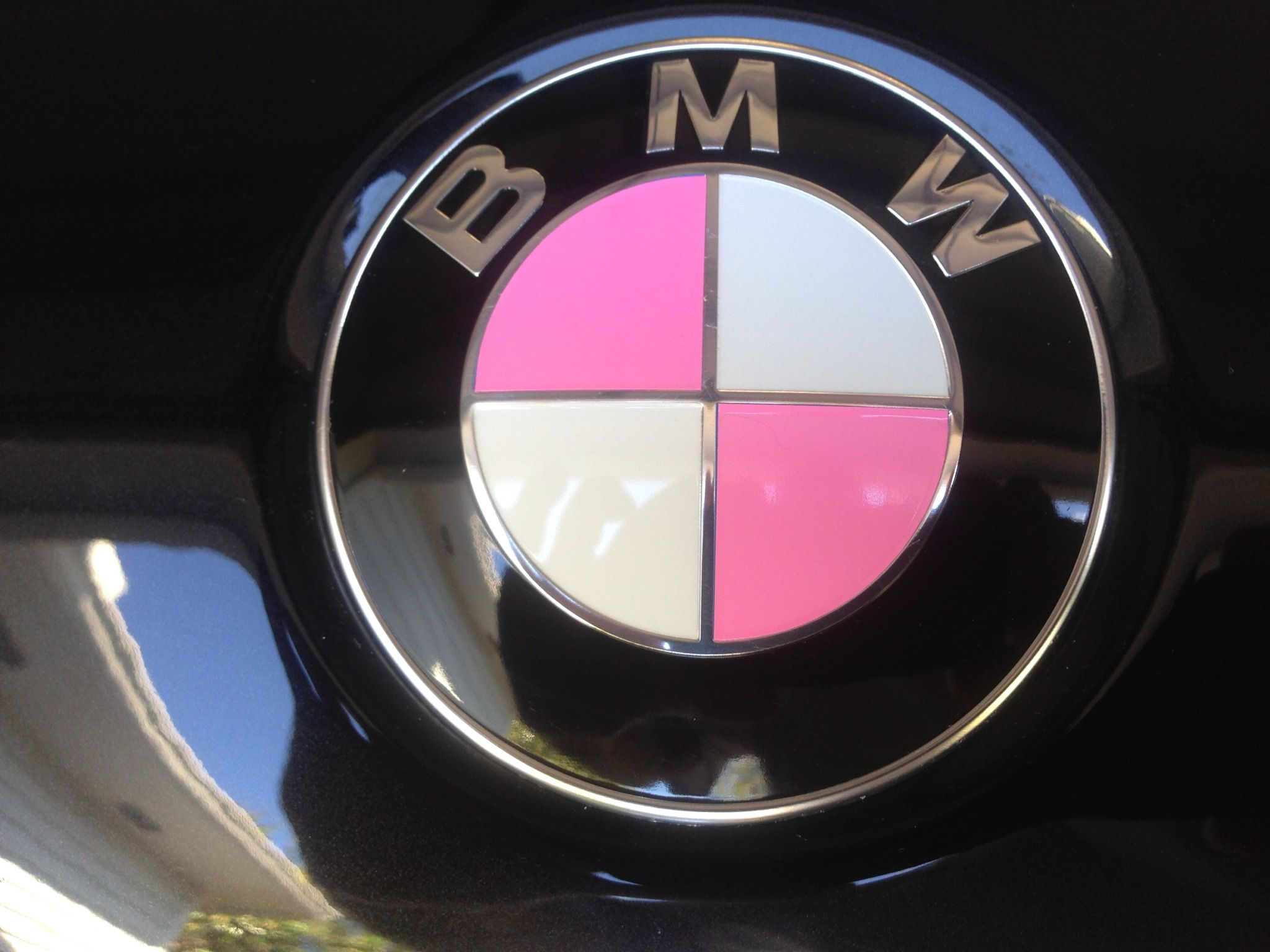 Wallpaper #AGg1F5MBSpphPi3-xQ68129 BMW X5 Pink Roundel Yes Pink BMW Bmw Pink Car