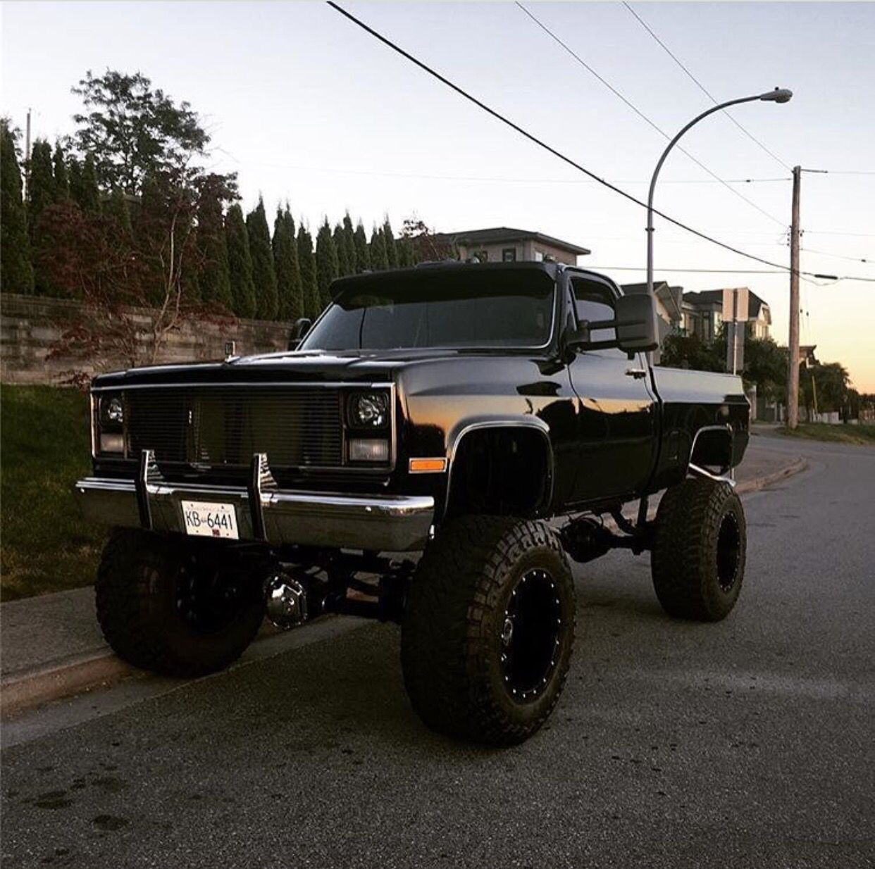 Wallpaper #75859 Taking the 80s Style Box Chevy to the Extreme on 26s Hot Donk