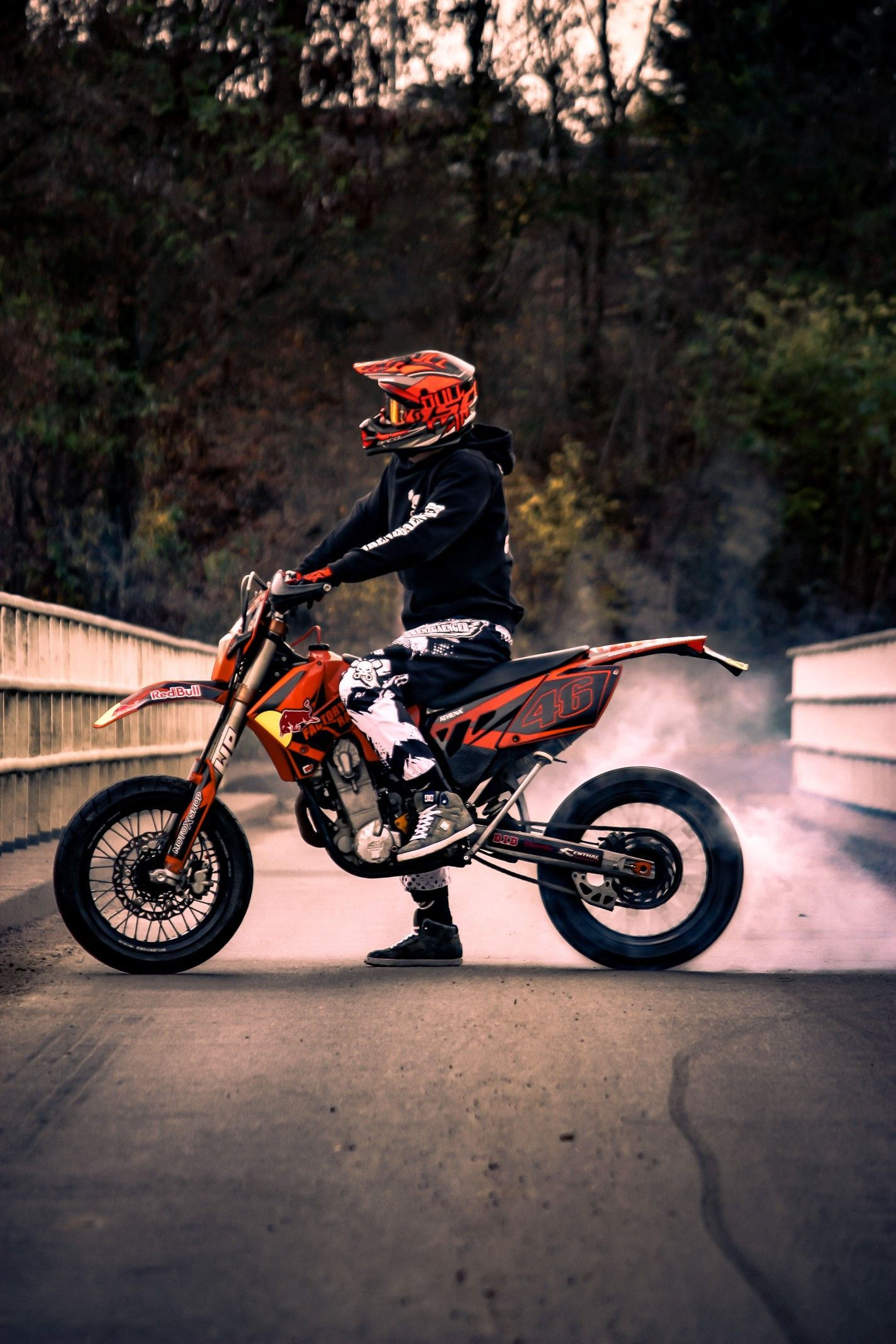 Wallpaper #2hnTEI8BtGB6xQ78Gl9E32 Dirt Bike Wheelie Wallpaper 4K Dirt Bike Wheelie Wallpaper 4K Wheelie