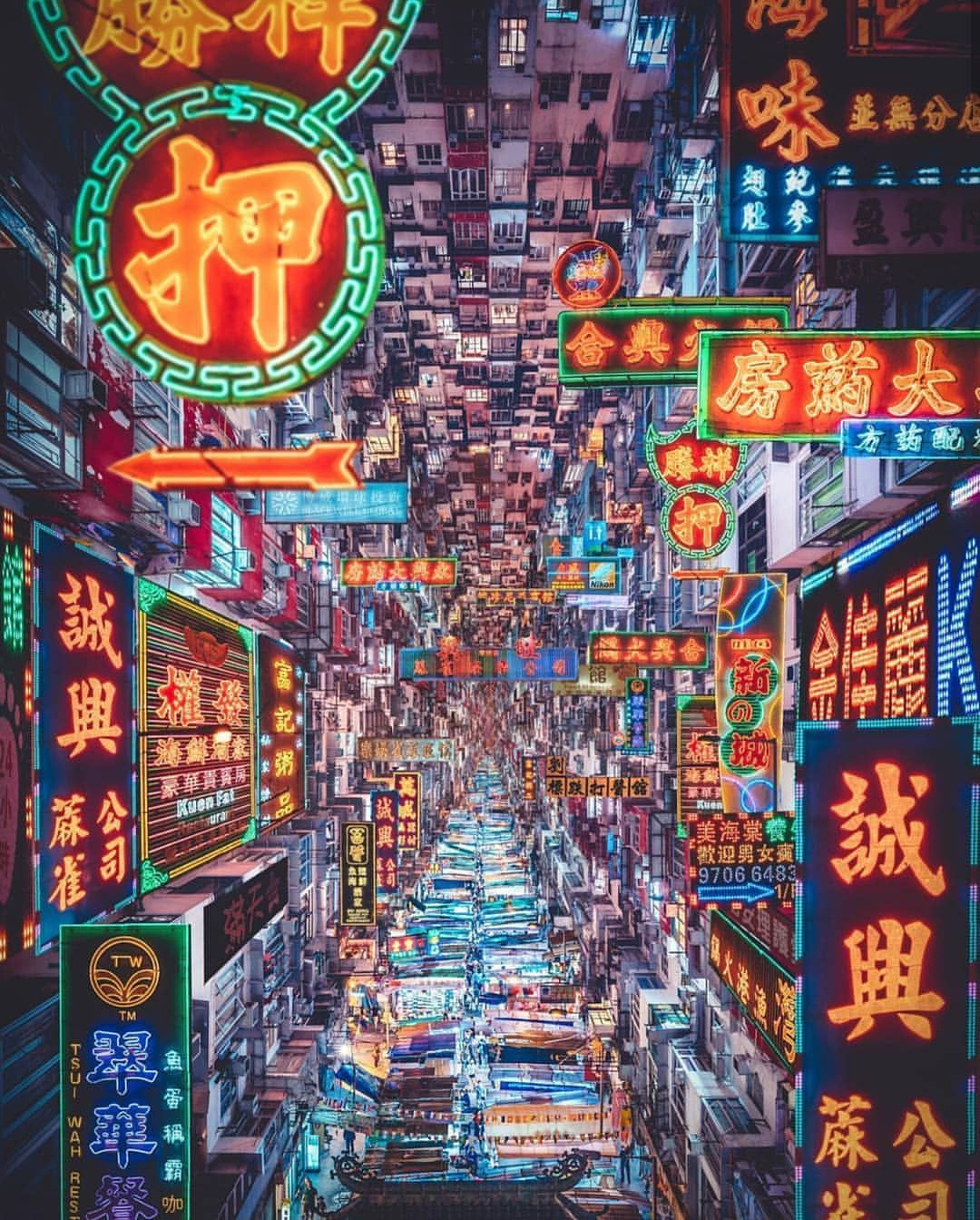 Wallpaper #63Taxo4B_8f4nGFarHH247 Instagram Neoncities Cyberpunk Irl by at Yulily K508 Tag Your