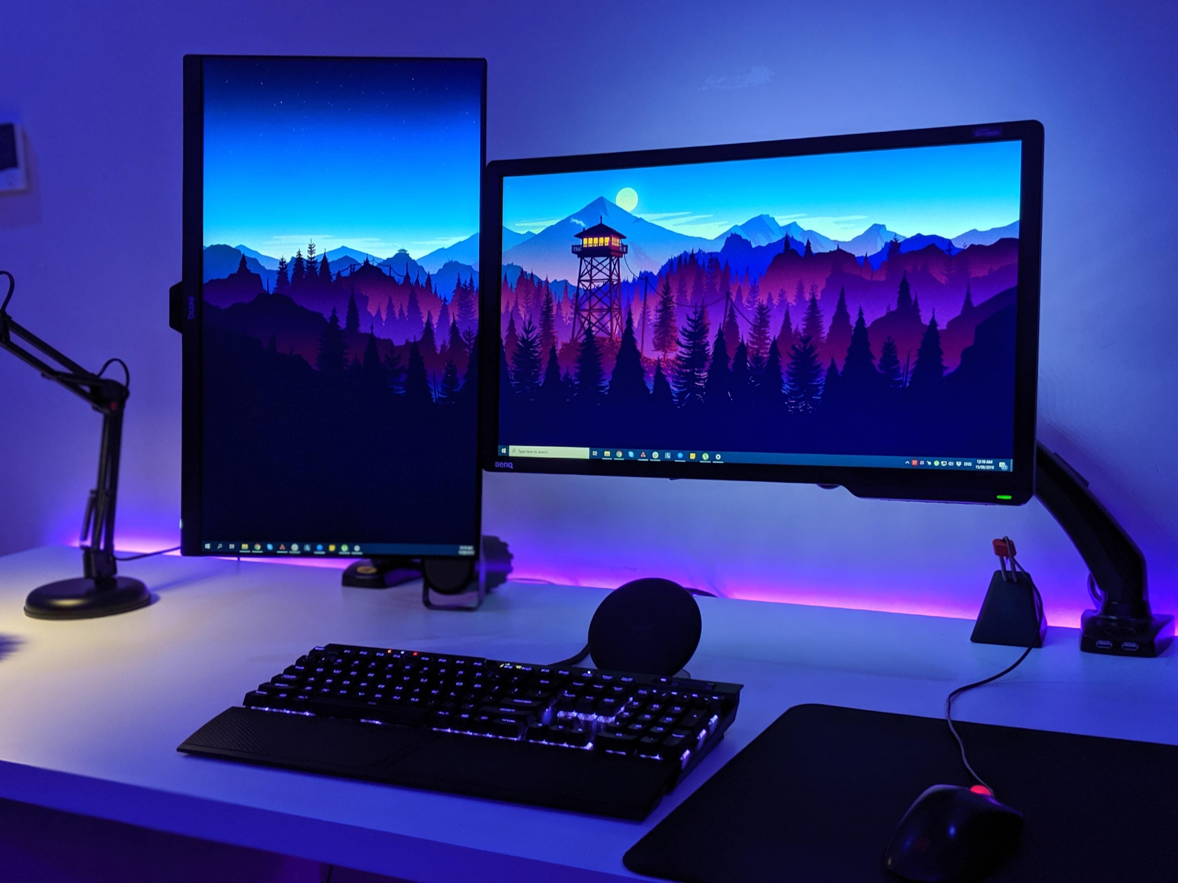 Wallpaper #9a764 21 Multi Monitor Computer Desk Setup Ideas for Tech Lovers