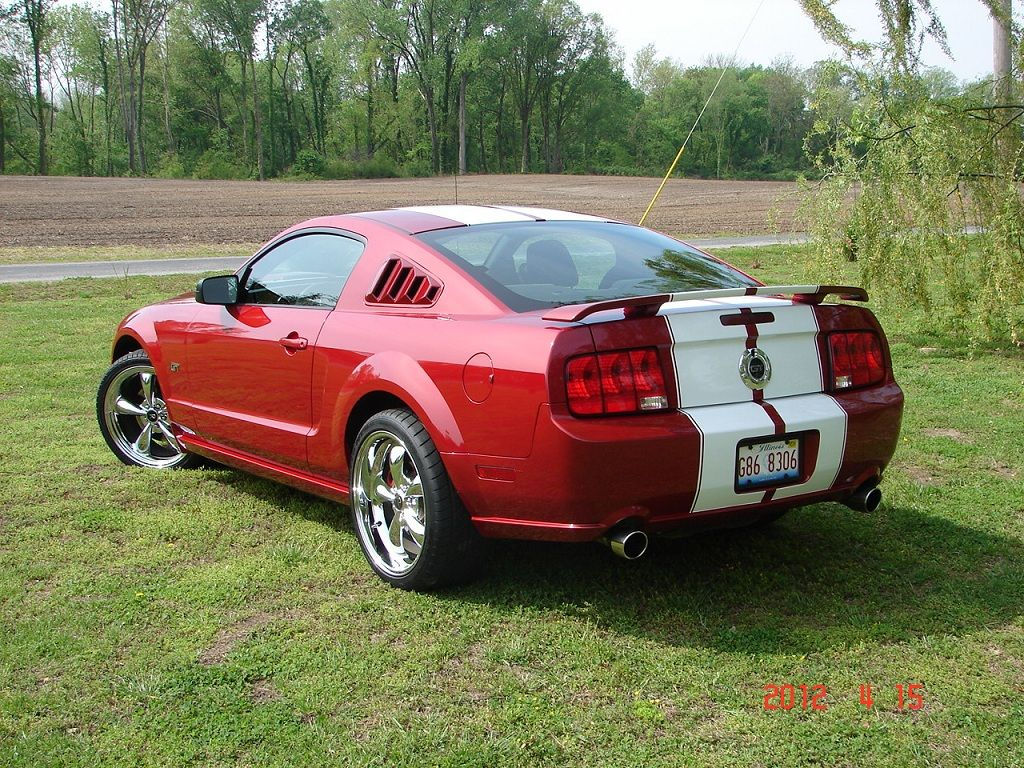 Wallpaper #12jpFZMBSpphPi3-lglt28 My 08 Mustang GT Rear End Pic Mustang GT Mustang Rear Ended