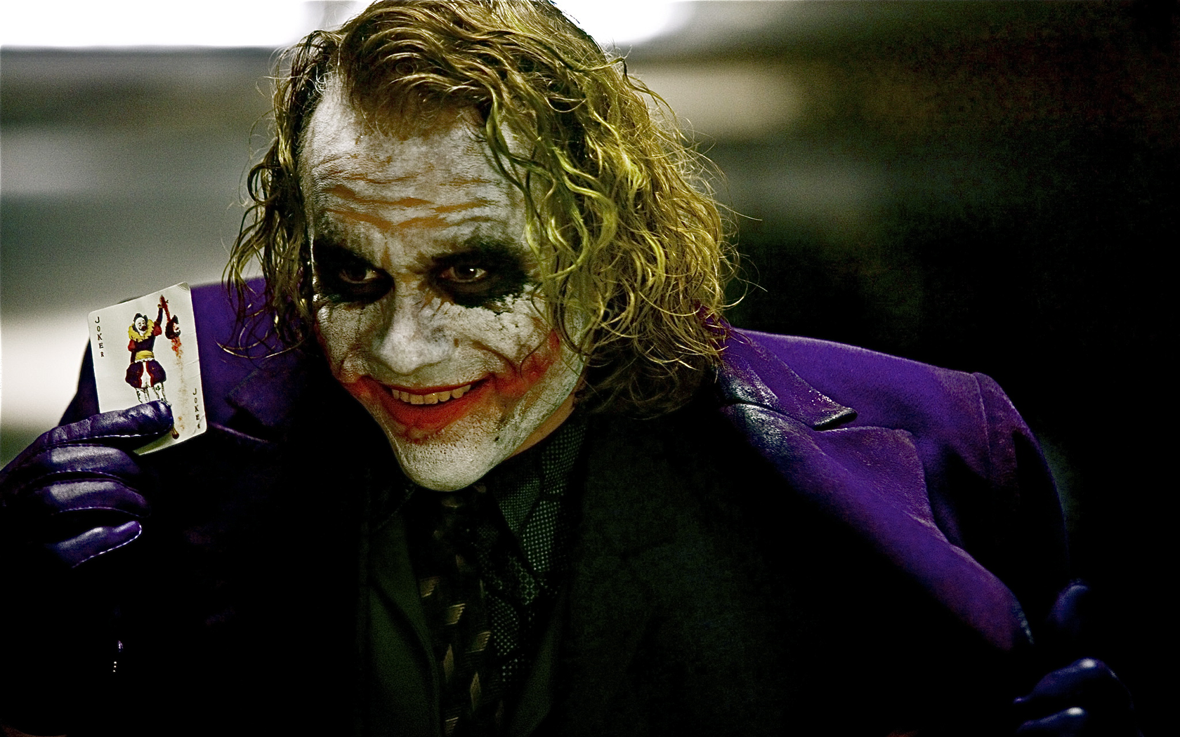 Wallpaper #pLg525IBJvJKYCmE3_XP236 The Joker Heath Ledger Full Body
