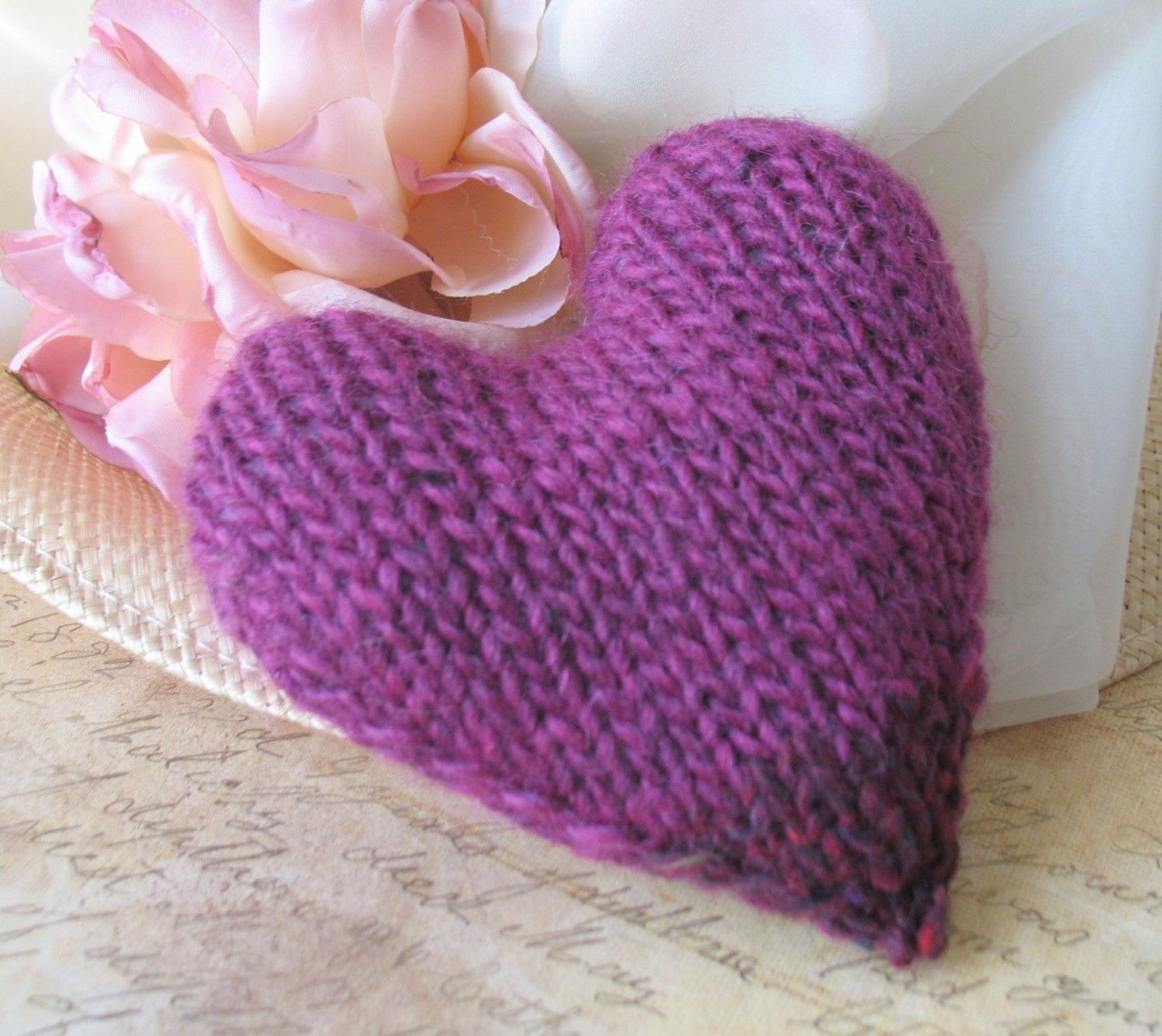 Wallpaper #HGdy7ZIBSpphPi3-_1jy140 Purple Knitted Heart Uzory Dlia Viazaniia Uroki Viazaniia Viazanye