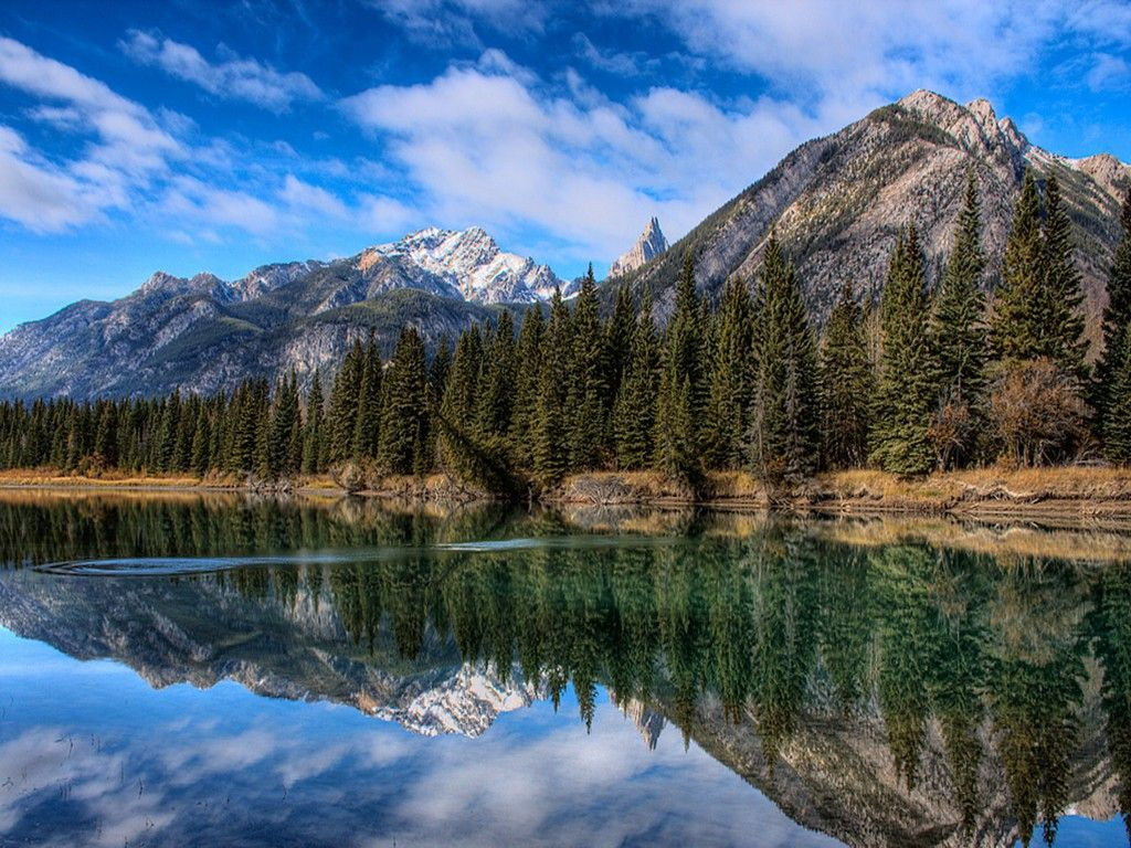 Wallpaper #s-9ES5MBMN-XEVvVNzoH7 Zoom Background Images Mountains Zoom Background