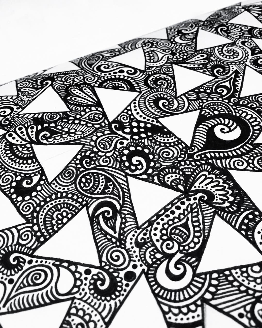 Wallpaper #A2er6ZIBSpphPi3-kEO483 Doodling Around Triangles This Drawing Inspired by at Visothkakvei