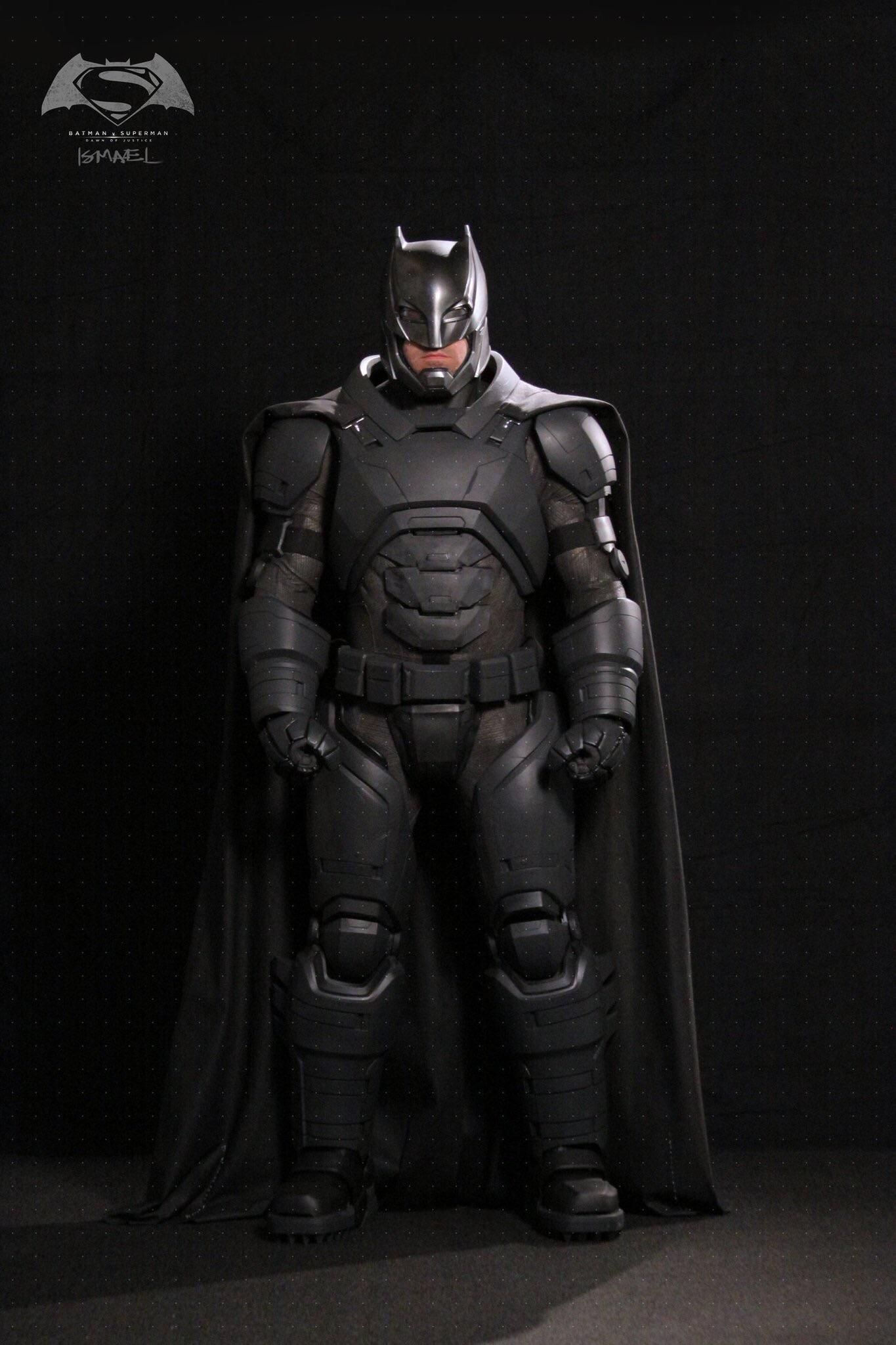 Wallpaper #gBl_H48BtGB6xQ78qnur23 Ben Affleck Batman Costume Test