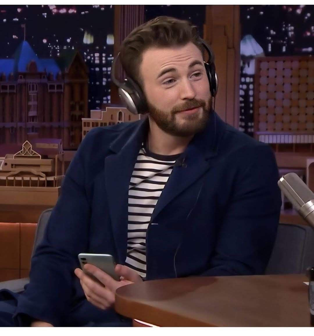 Wallpaper #N3Qvw44B_8f4nGFayHDM47 Pin by on Chris Evans Chris Evans Steve Rogers