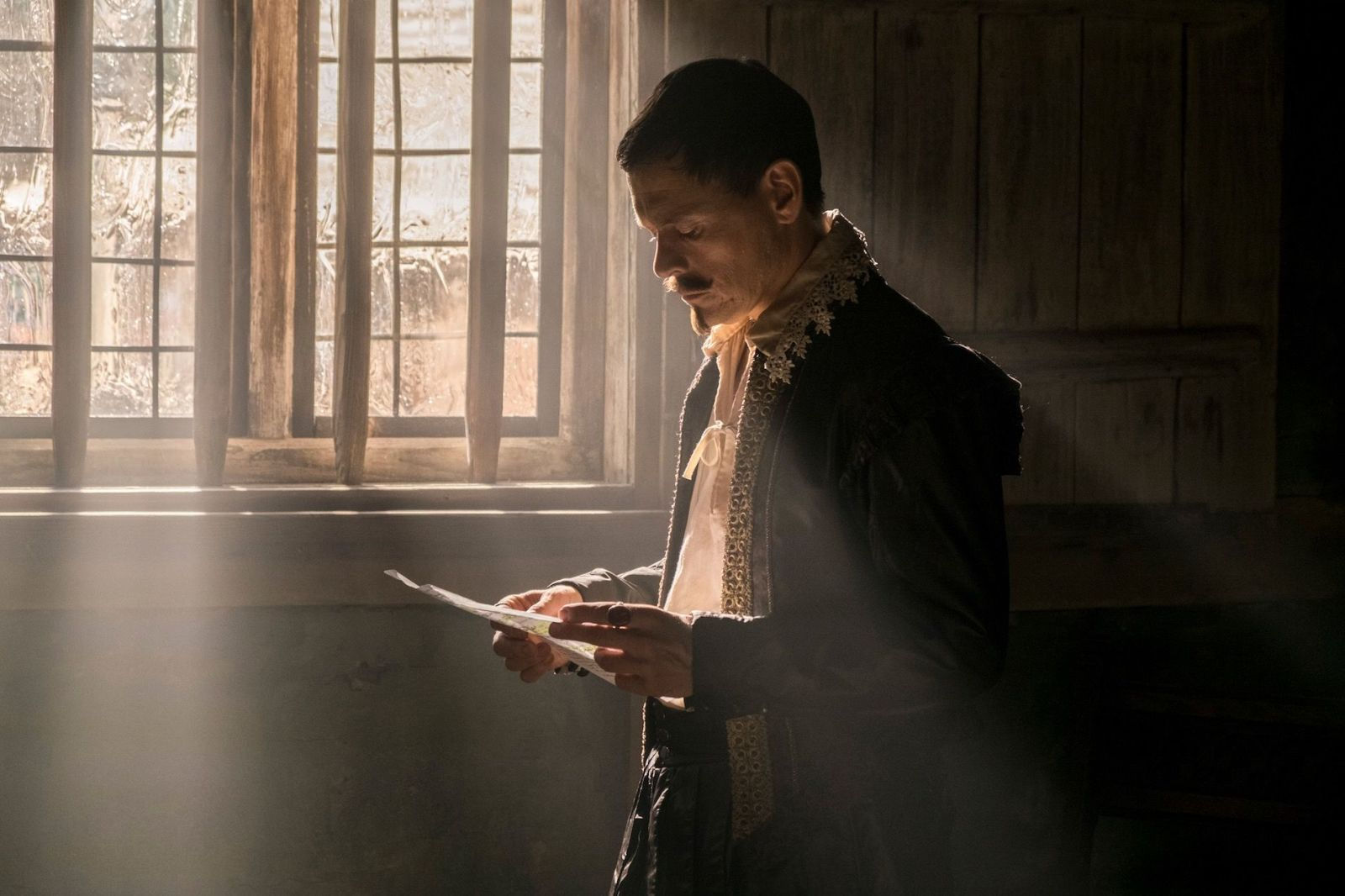 Wallpaper #KFIjNpMBMJD5Jq7_awnU396 Burn Gorman Hints at Big Twists in Jamestown Series 2 Jamestown