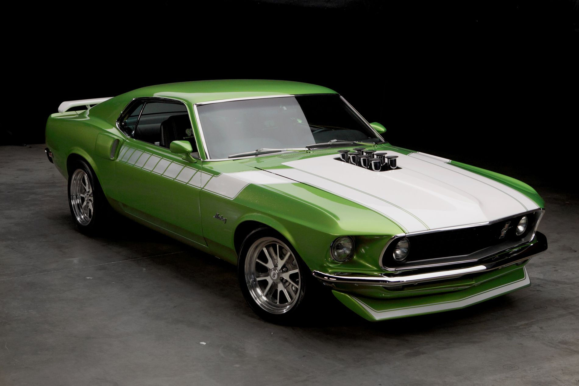 Wallpaper #N2guIJMBSpphPi3-eC0j186 Ford Mustang Custom Build