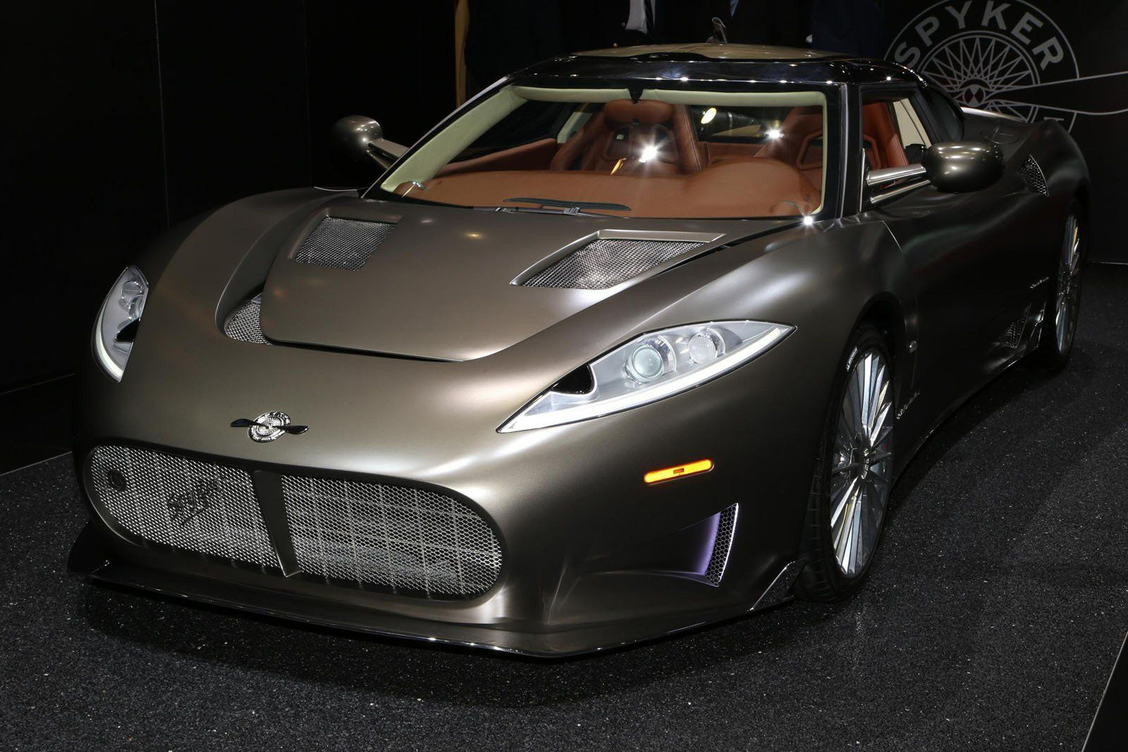 Wallpaper #m2e3DpMBSpphPi3-OevQ127 Spykers Newest Supercar Costs Nearly as Much as an Aventador