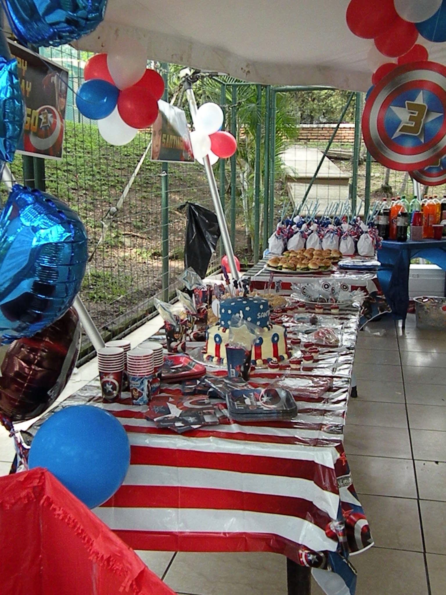 Wallpaper #THPrgo4BFI5NbQkszxmX12 A Patriotic Table Set Up for a Child's Birthday Party