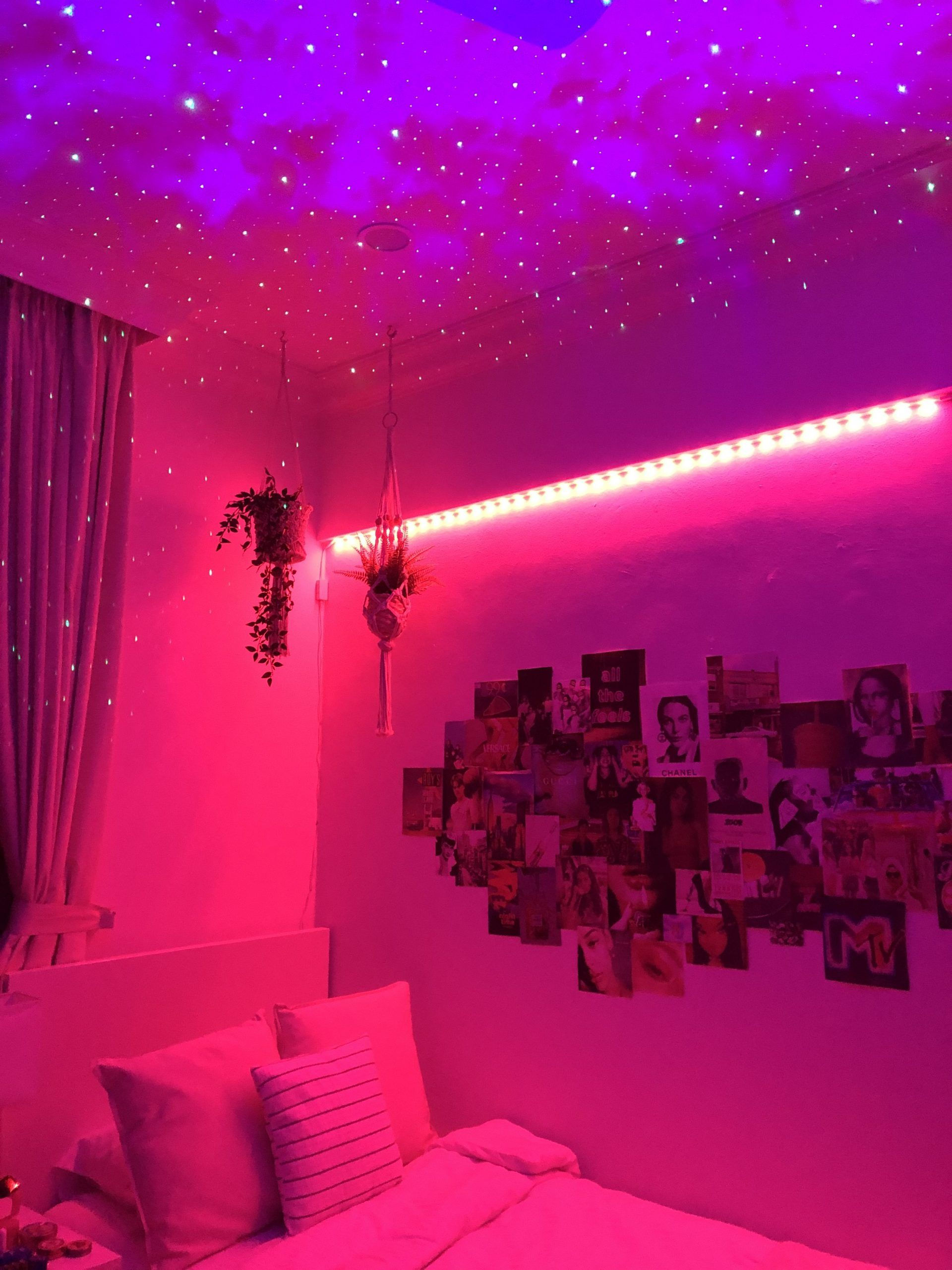 Wallpaper #7YfzMZMBPAdmKxa2YGKE121 Aesthetic Roomaesthetic Room Neon Bedroom Aesthetic Bedroom Neon Room