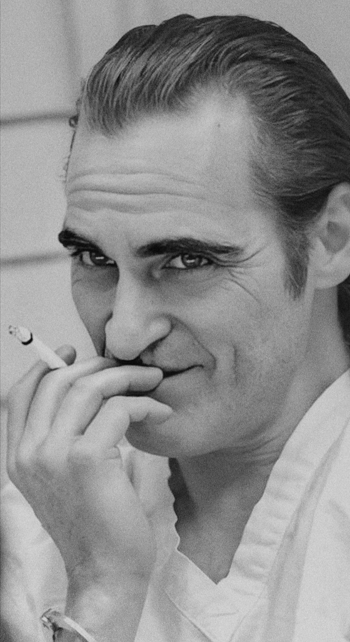 Wallpaper #-zHGNZMB5zzyi_yYrFfG288 Joker Phoenix Joaquin Phoenix Joker Heath Jekyll and Mr Hyde Mr