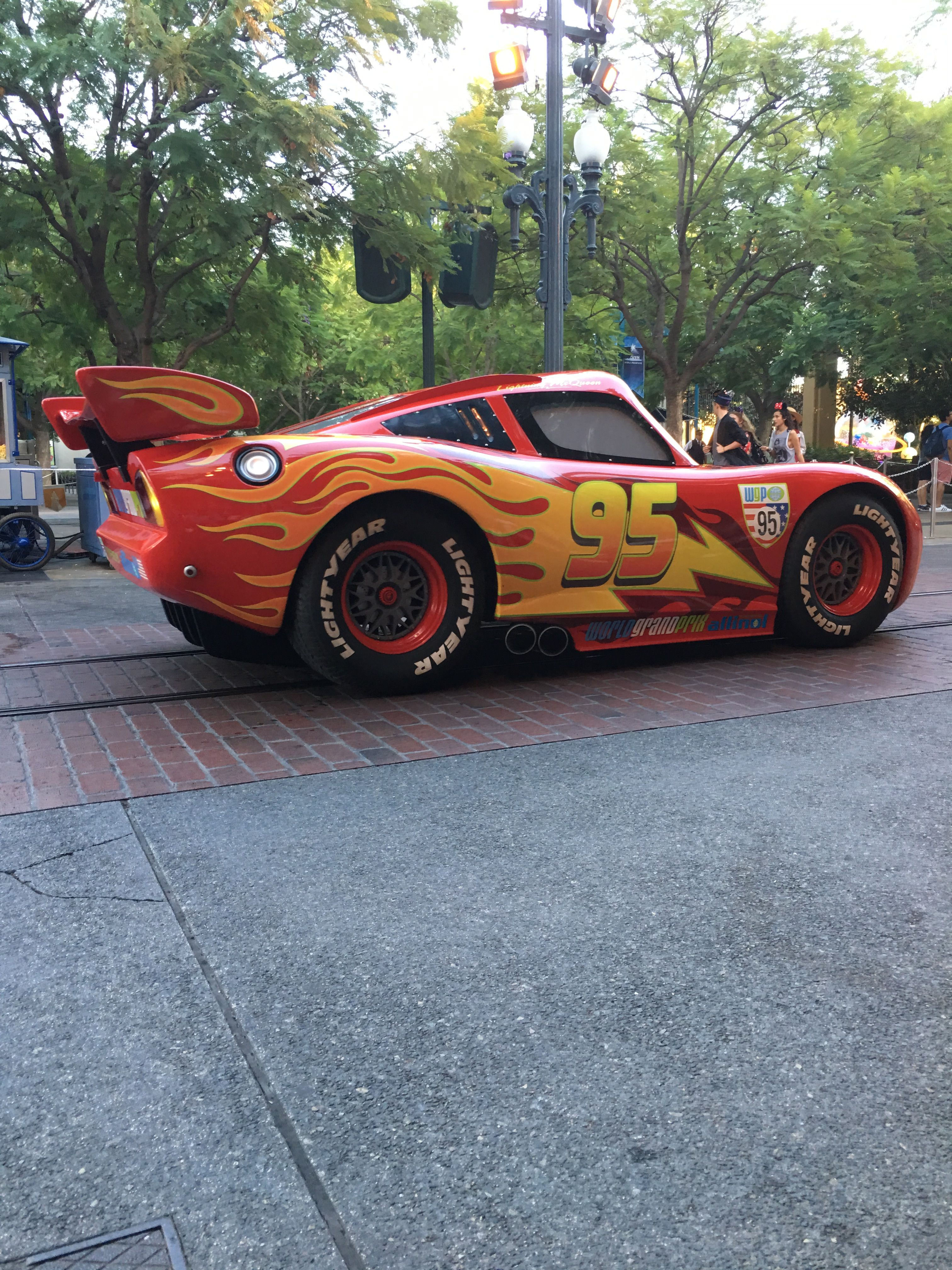 Wallpaper #3hkKNI8BtGB6xQ78VJw325 Cars 2 Movie Disney Cars Movie Walt Disney Pixar Disney Cars
