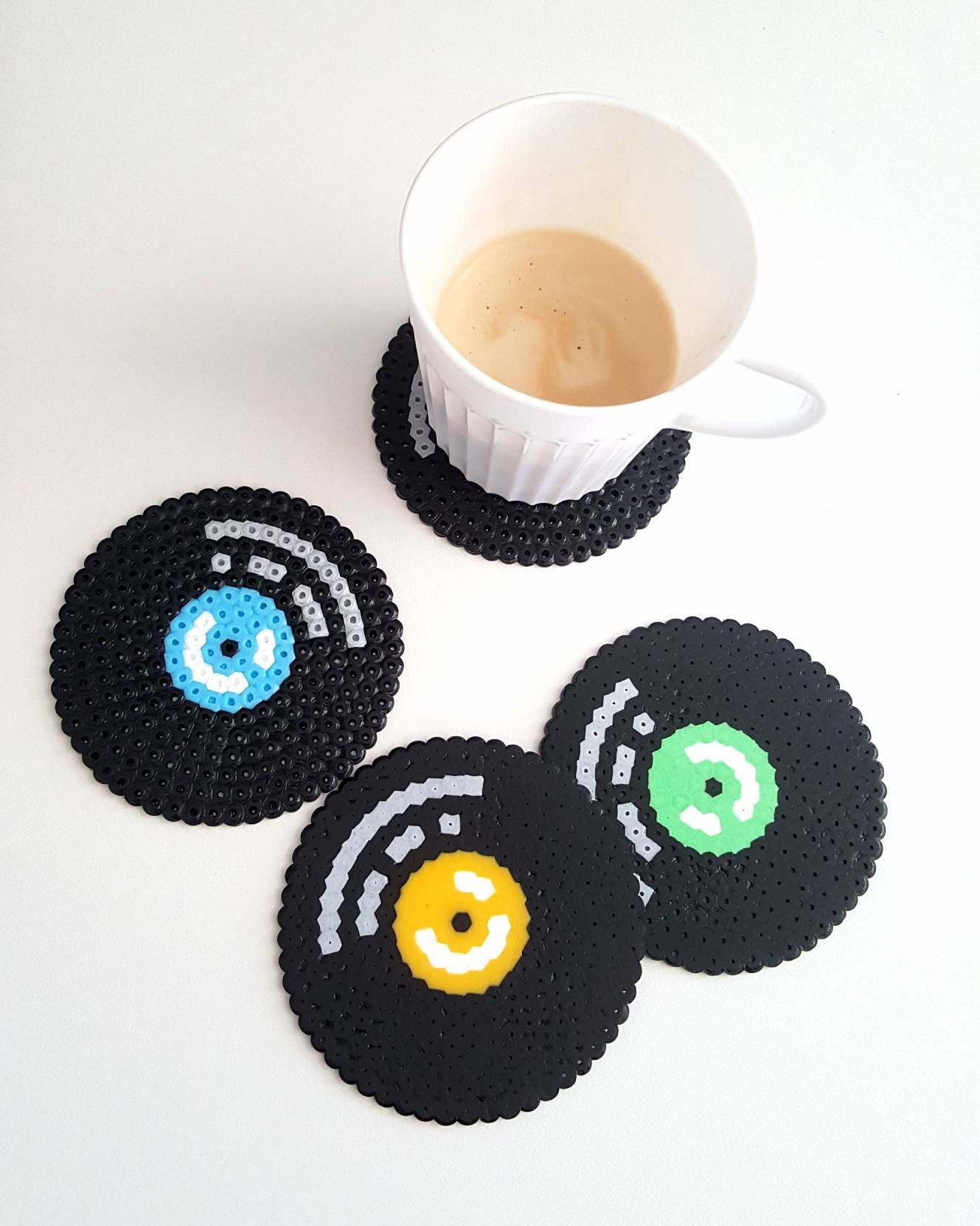 Wallpaper #42exDJMBSpphPi3-h9_r176 Vinyl Coaster Retro Classic 70s 80s Home Decor Pixel Vinyl Record