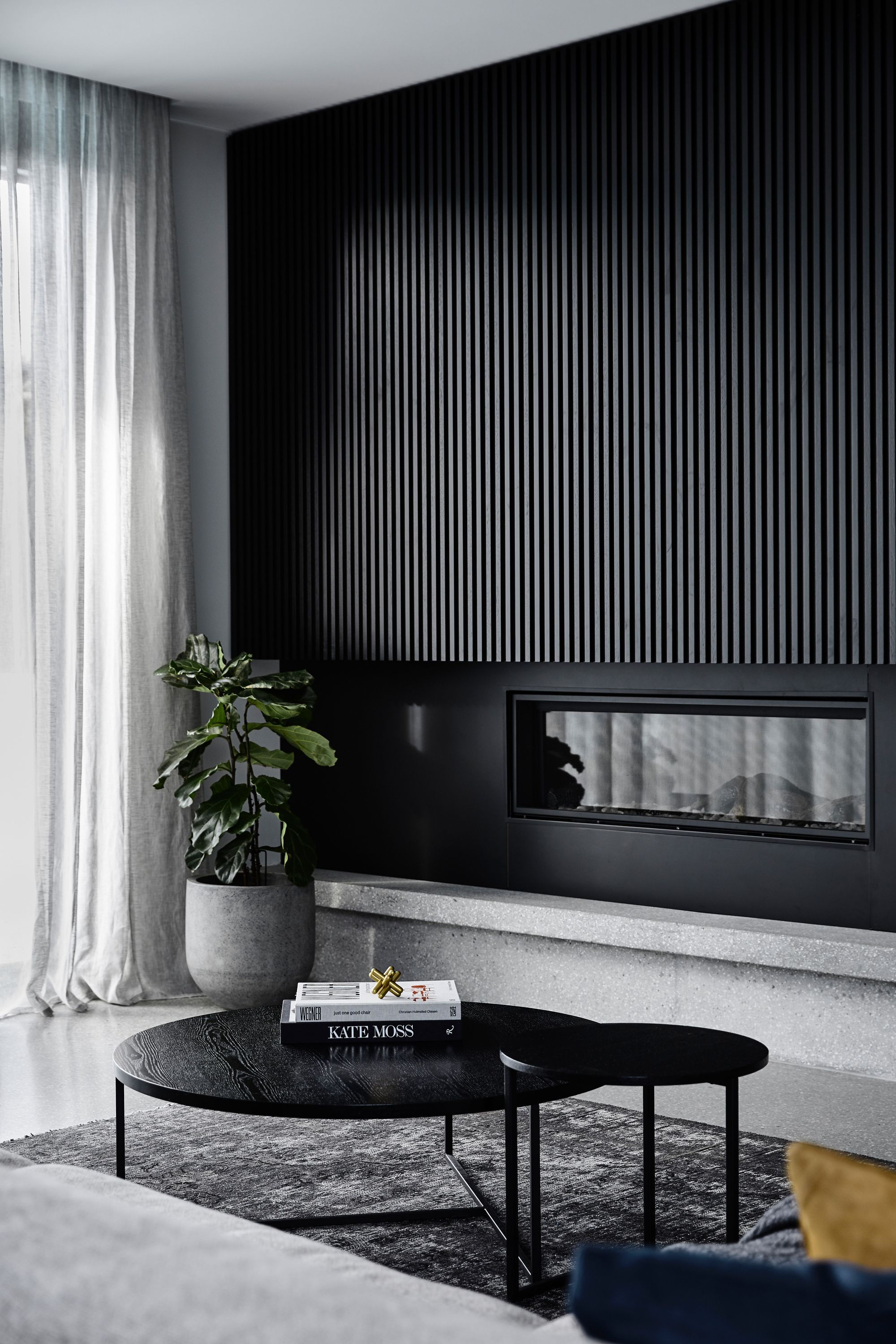 Wallpaper #2GeMA5MBSpphPi3-T7Po199 We Designed Bold Compositions of Black Oak Joinery Provide Depth and