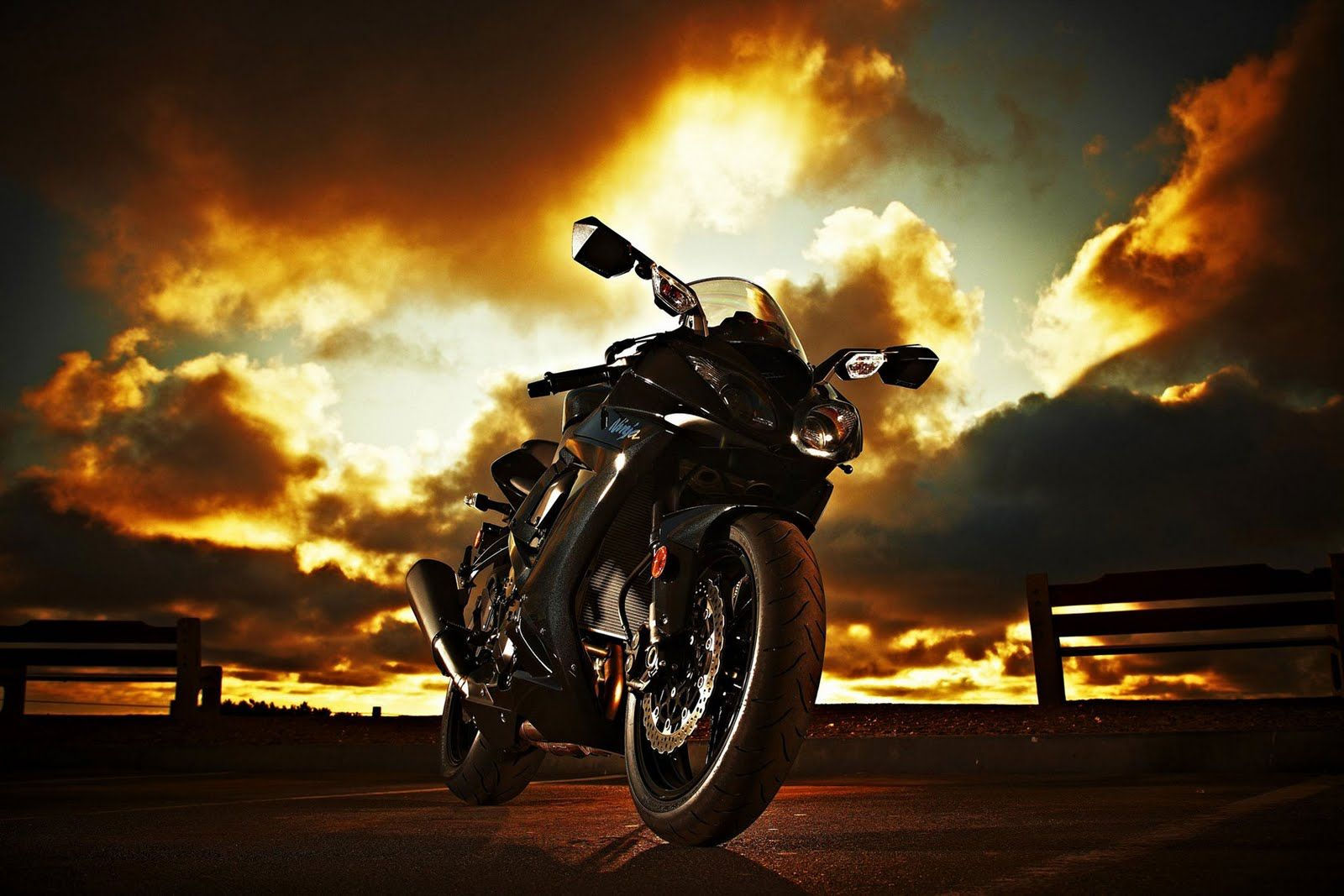 Wallpaper #3mjsFZMBSpphPi3-wAnL124 Kawasaki Ninja Zx10r Wallpaper Kawasaki Ninja Motorcycle Wallpaper