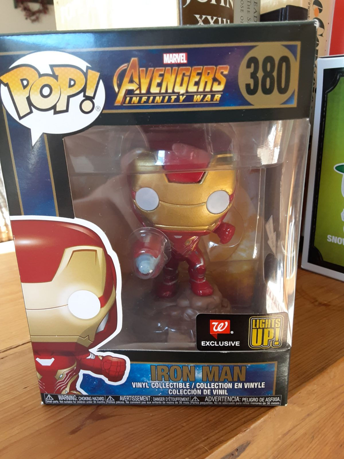 Wallpaper #72fr_JIBSpphPi3-o5lj253 Funko Pop Marvel Avengers Infinity War with Light Up Funko Funko