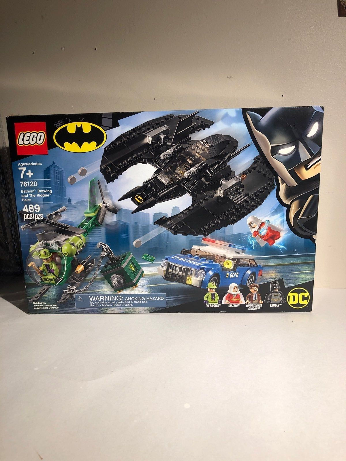 Wallpaper #B6WGN5MBVBiSkHCa7own313 Lego Batman Batwing and the Riddler Heist 489 Pieces Age 7 Box is