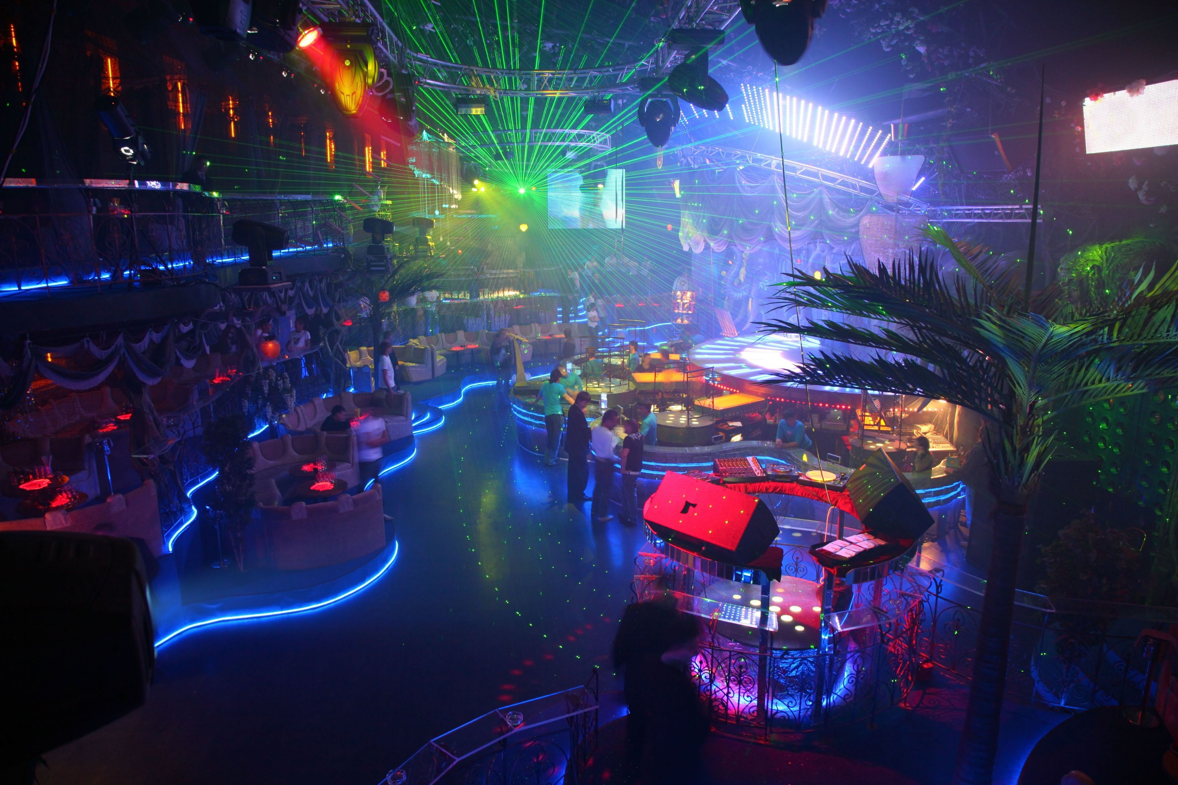Wallpaper #32gqF5MBSpphPi3-sA2h73 Pin by Coloronix on for Your Business Rgbw Lights Night Club Club
