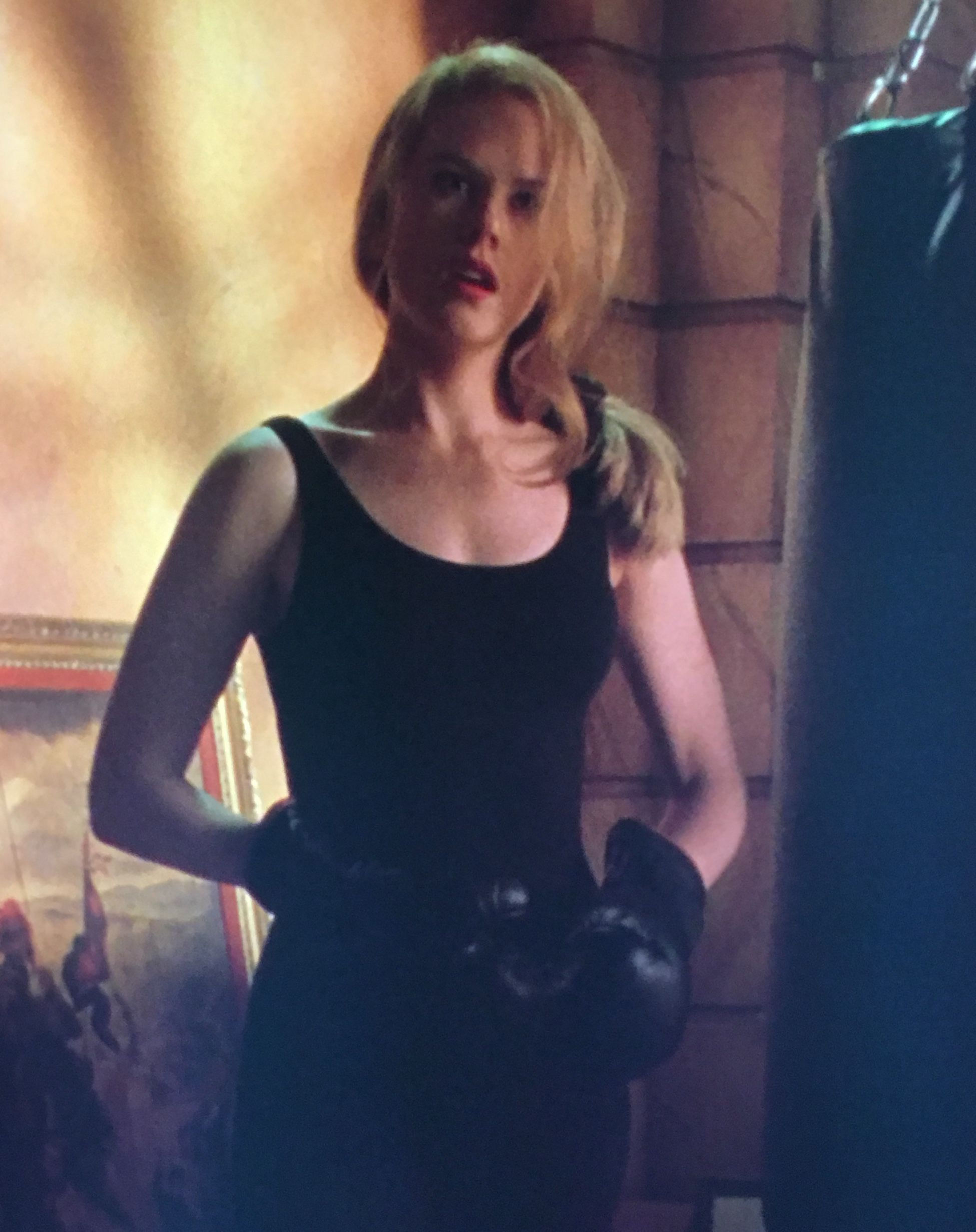 Wallpaper #dWfJ65IBSpphPi3-3k4I59 Nicole Kidman as Chase Meridian in Batman Forever 1995 Nicole