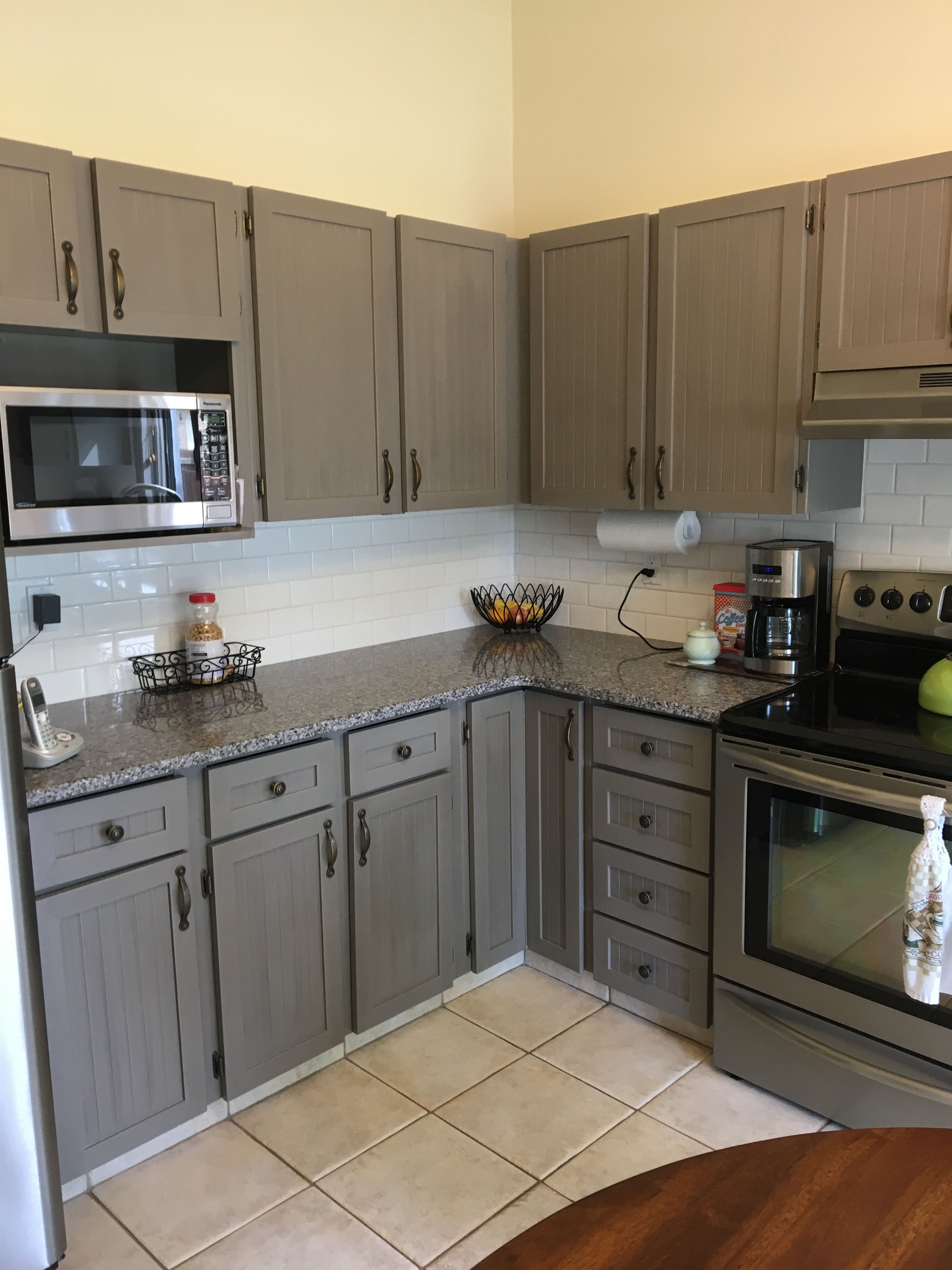 Wallpaper #2GhiFZMBSpphPi3-NgdA363 Best Kitchen Cabinet Colors Behr at Matthew Poirier Blog