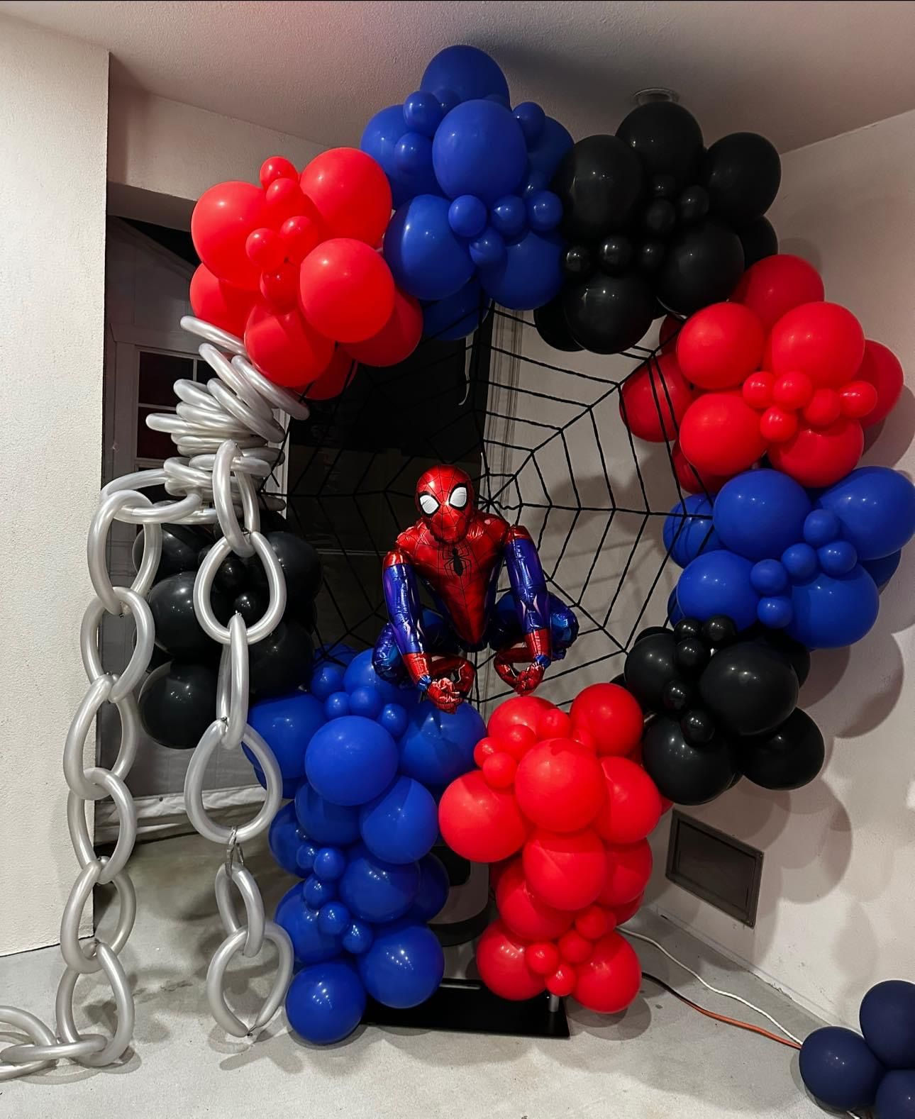 Wallpaper #MDHaNZMB5zzyi_yY3VhD61 Pin by Marly Rivas on Spiderman Balloon Decorations Spiderman